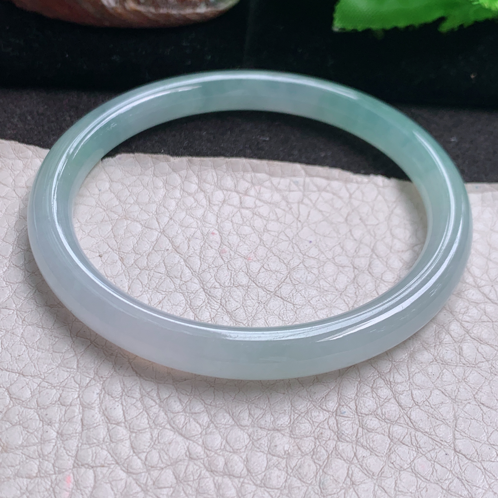 Nc大圈口61*7.6叮当镯 缅甸翡翠a货玉手镯高品质冰纯圆条玉手环