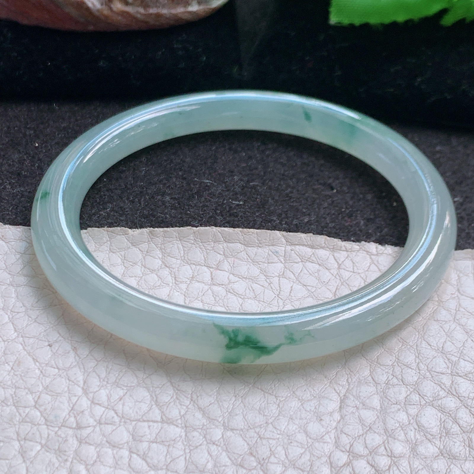 r自然光53.5*6.8*7.3叮当镯 缅甸翡翠a货玉手镯高品质冰飘花圆条玉手环