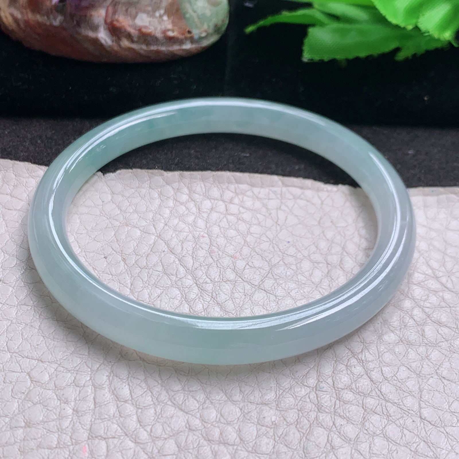 Nc大圈口61*7.6叮当镯 缅甸翡翠a货玉手镯高品质冰纯圆条玉手环
