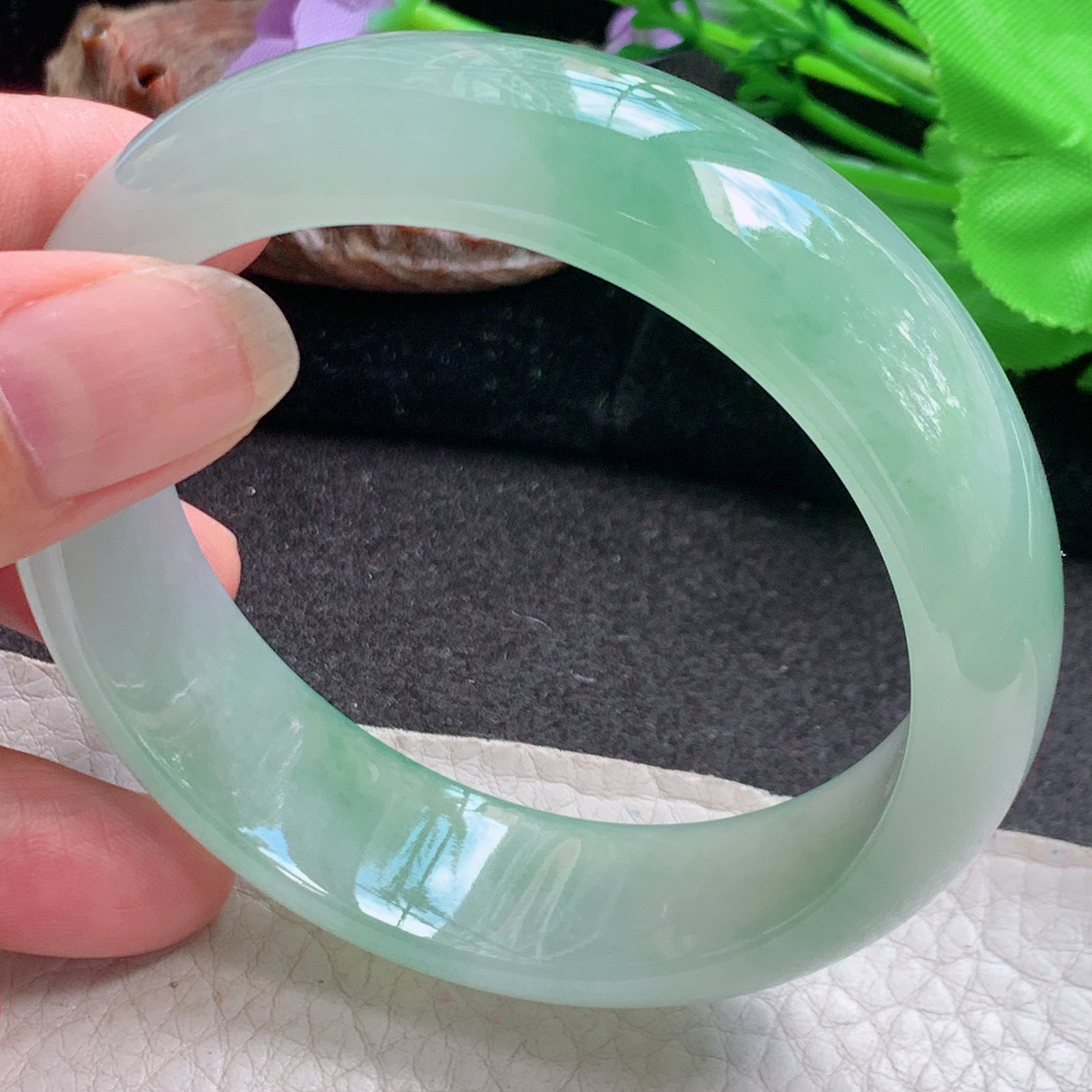 xc收藏款大圈口60*18*8.2轮胎镯 缅甸翡翠a货玉手镯高品质冰绿宽边玉手环
