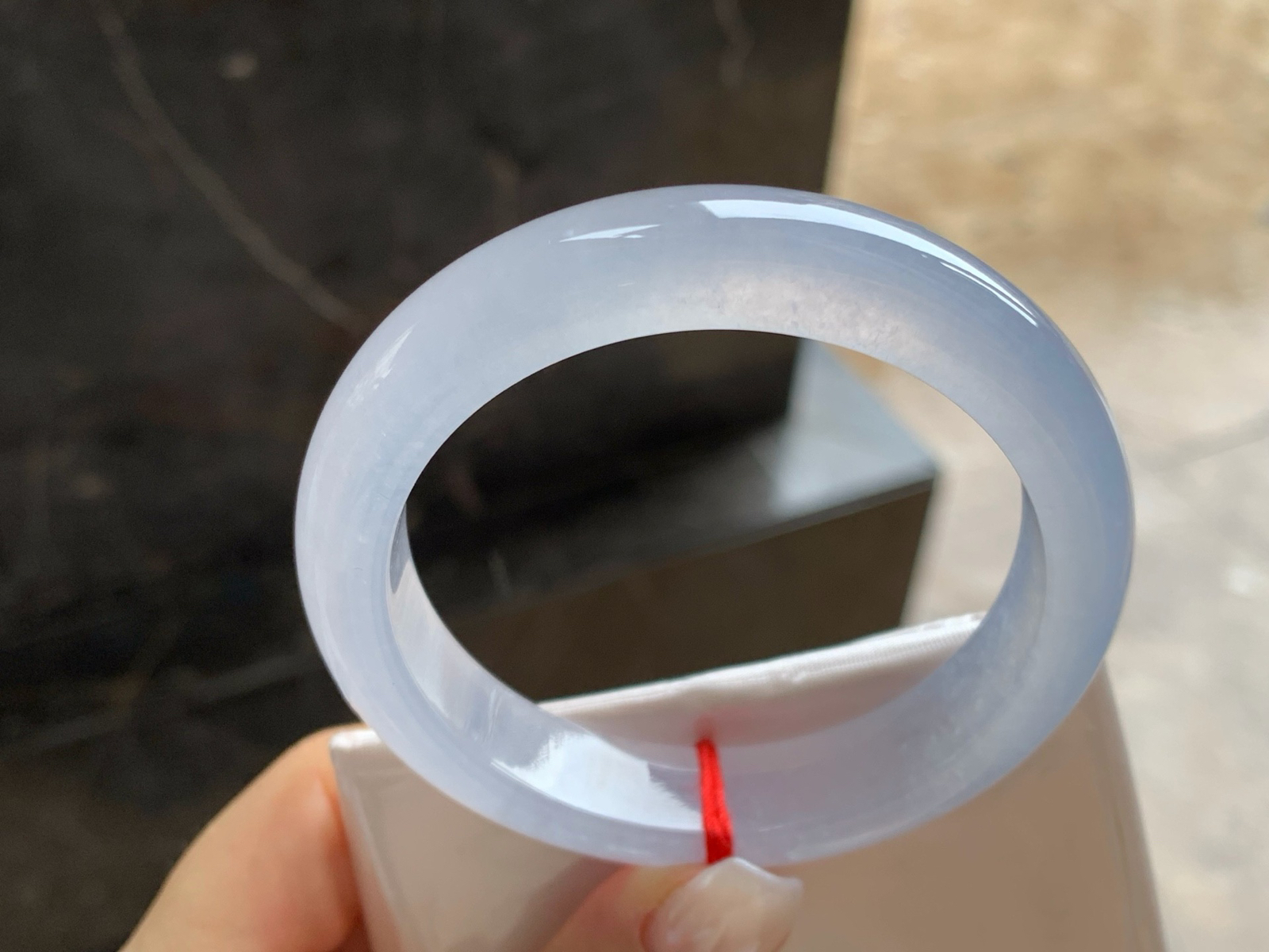 54.5-12.1-8.6
冰种手镯^_^冰味十足～整圈冰透上手漂亮