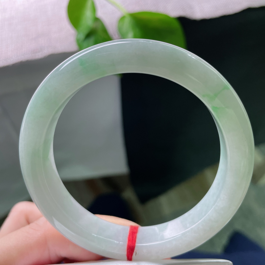 绿底正圈，水润细腻，清新，温婉可人，晶体纹，ss55409a