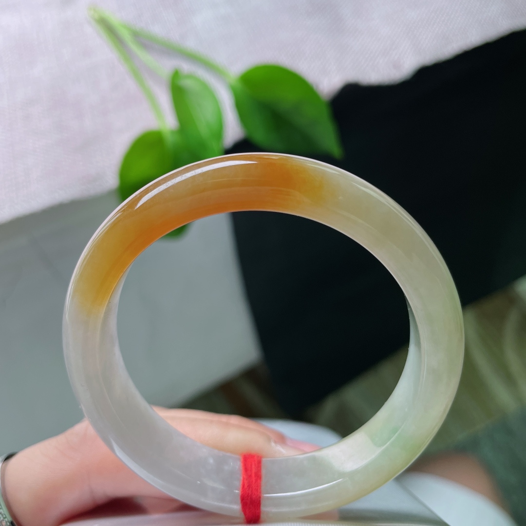 黄翡正圈，水润细腻，朝阳熔金，琥珀流光，落日晚霞意境感，无裂，ss56156a