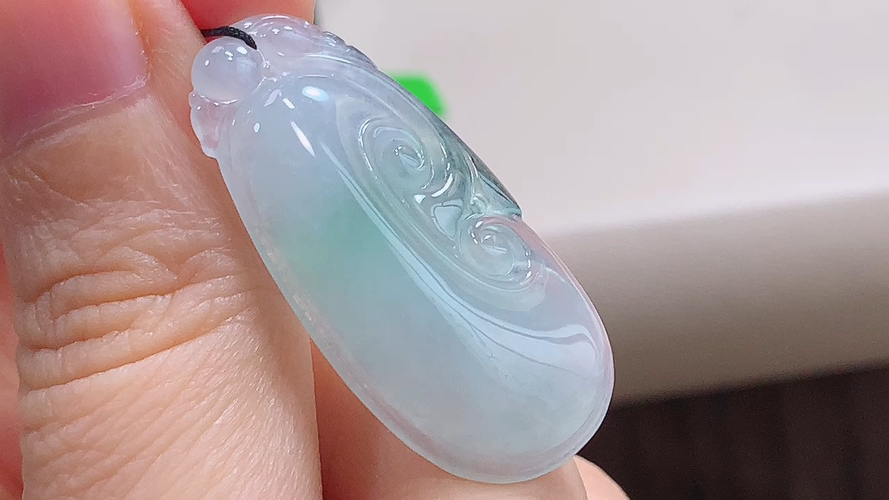 如意，无裂，尺寸35.0-17.0-5.4mm，包A附证书