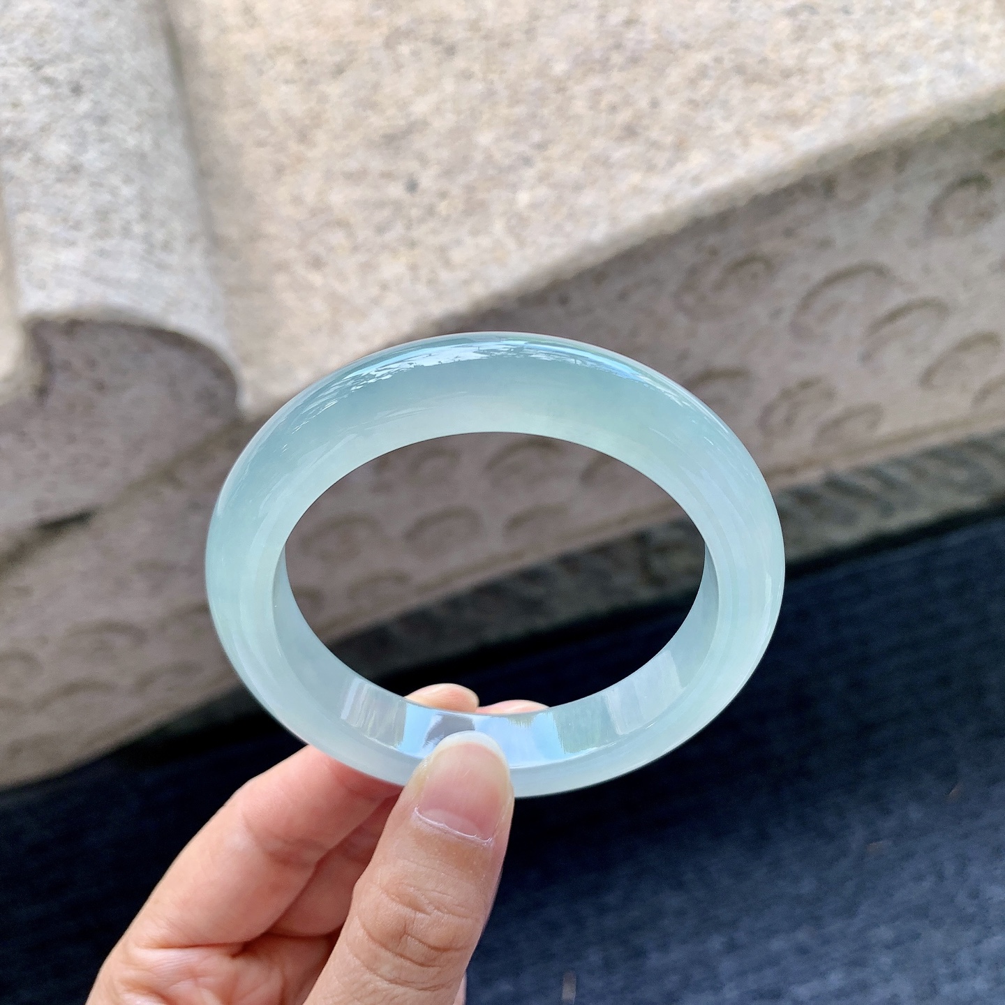 正圈55 55.5/11.8/9 A3090232 冰糯晴绿，水润，种老，细腻，打灯有棉线