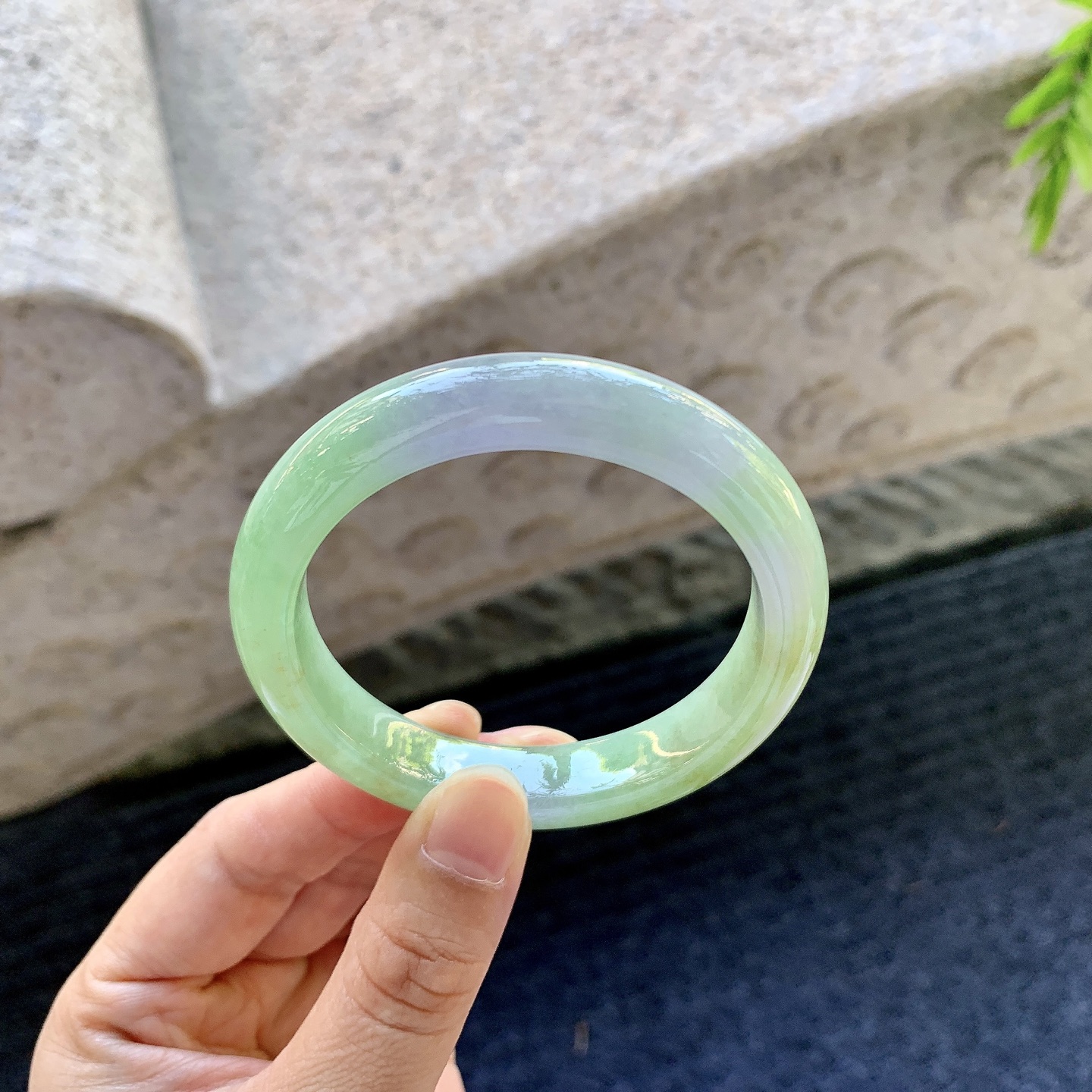 正圈51 52，双彩，水润，种老，细腻，无裂，编码BA090244