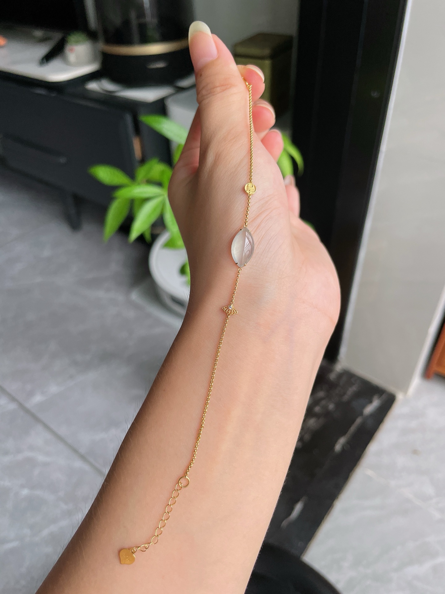 通体18k金镶设计款冰种翡翠手链,S21