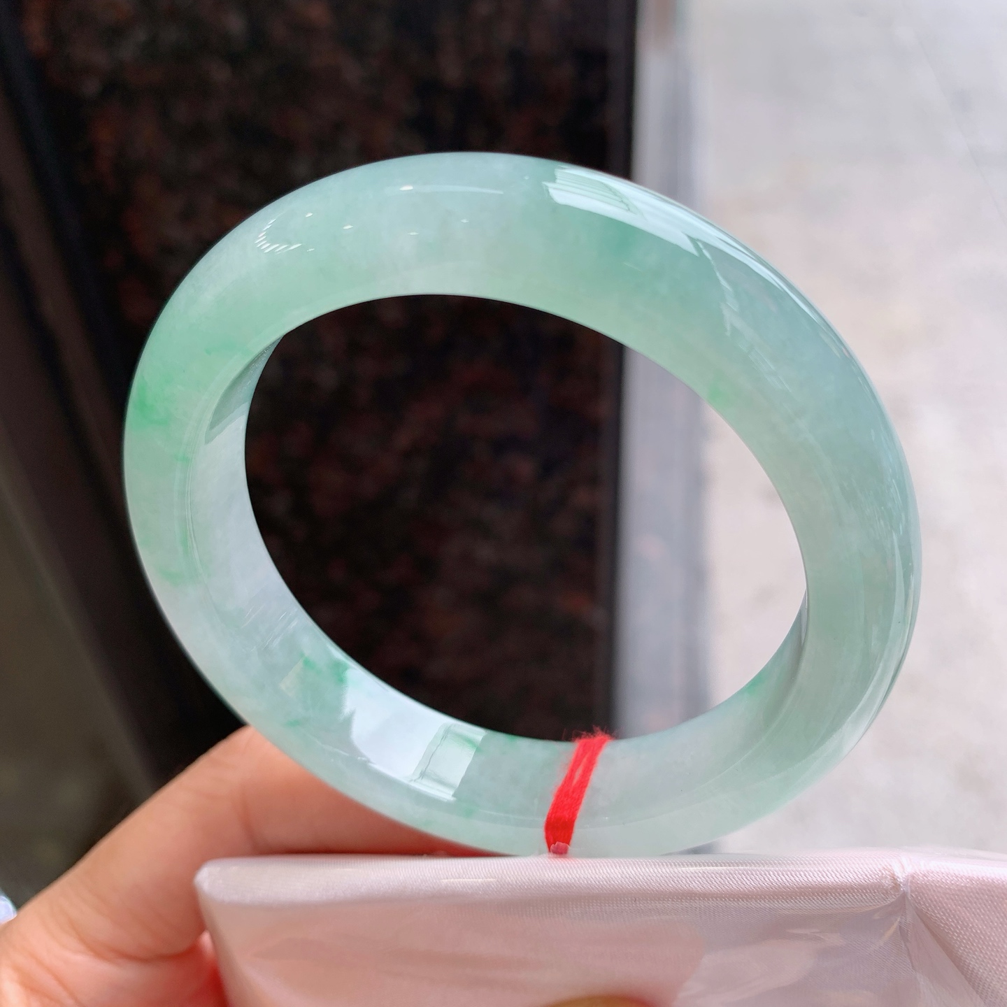 正圈冰飘绿 微纹 尺寸：57/12.5/9.1 清爽