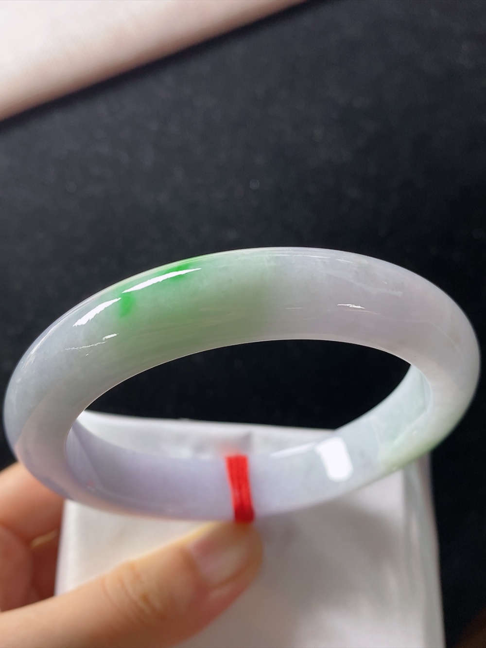 正圈飘绿手镯，尺寸59.8-12-9.7mm,901fak