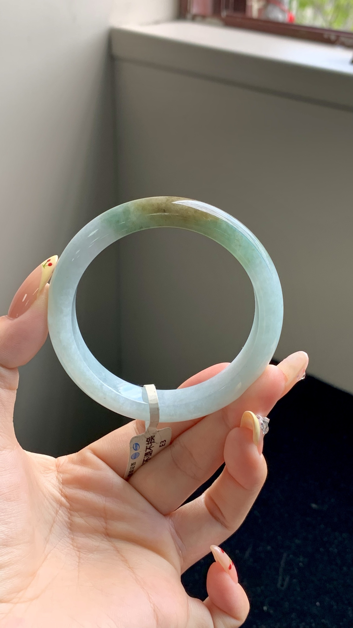 半山水黄翡正圈成品 HYY-3721 尺寸：55.5-12-8