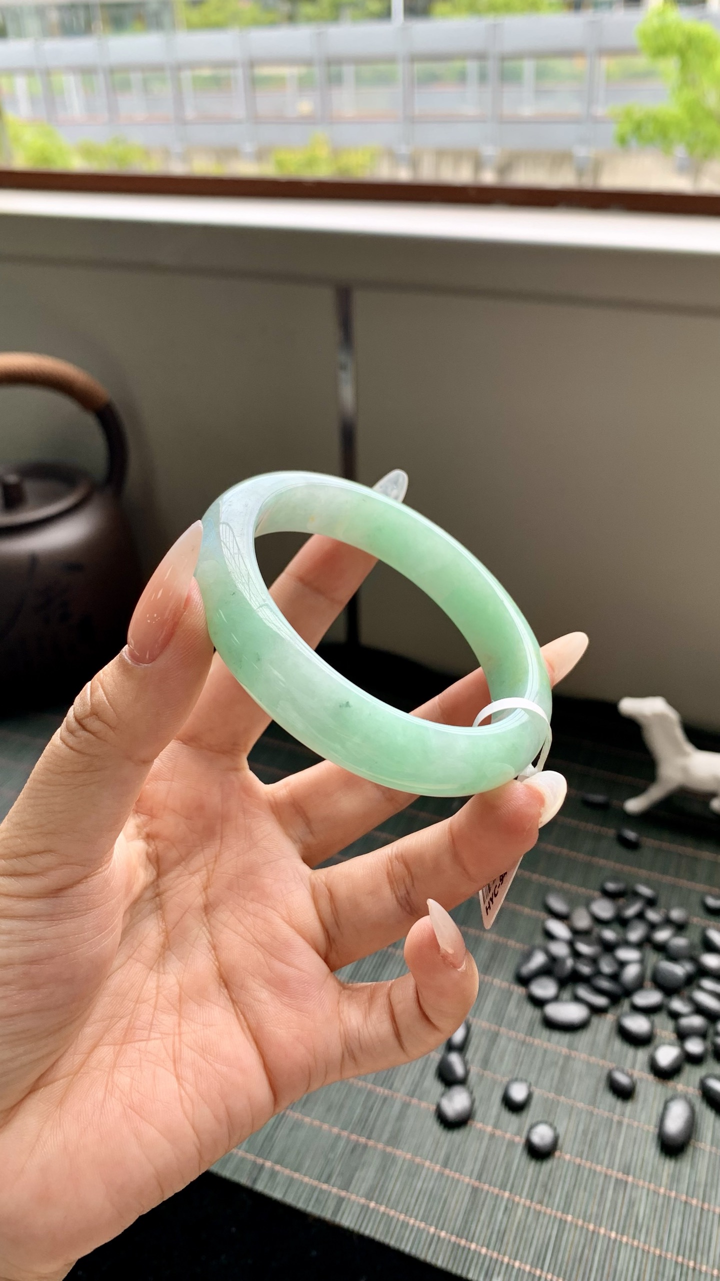 淡果绿洒金正圈成品,HYC-940,尺寸：55-12-8
