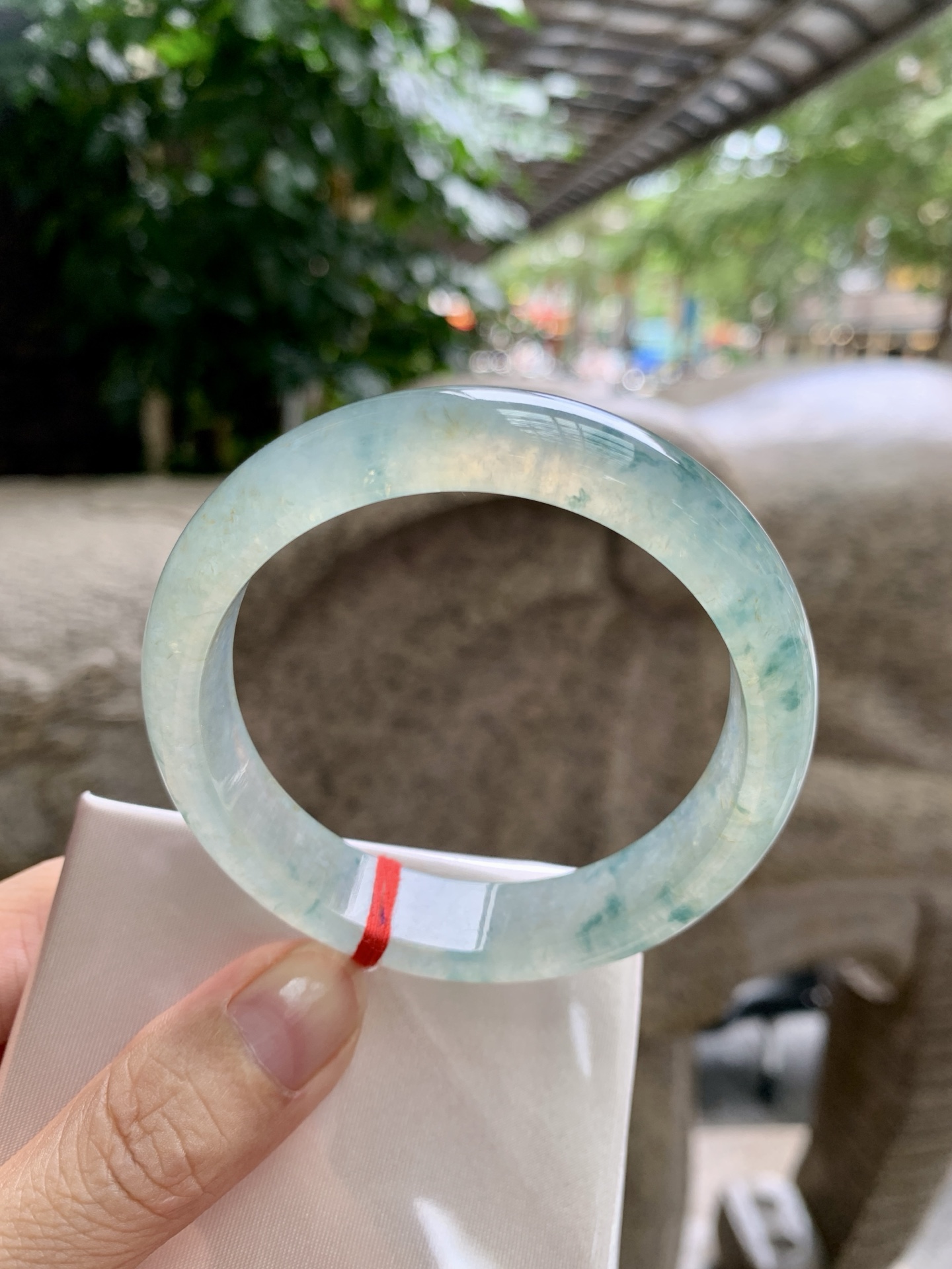 冰飘花正圈,0902-N1485,打灯内部细纹，不影响