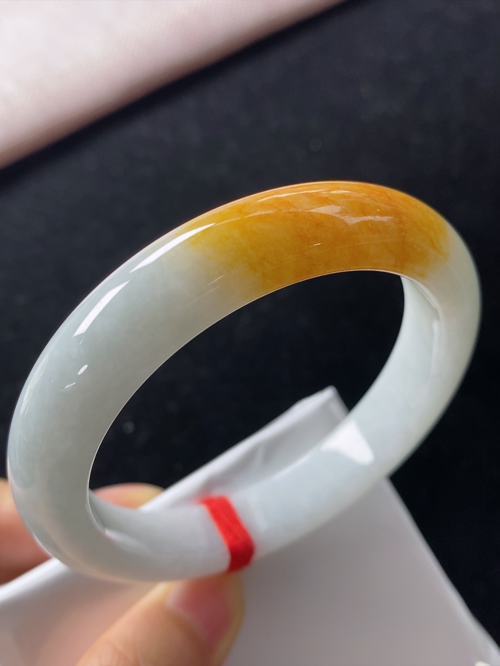 正圈飘黄翡手镯，尺寸55-11.5-9.0mm,901fak