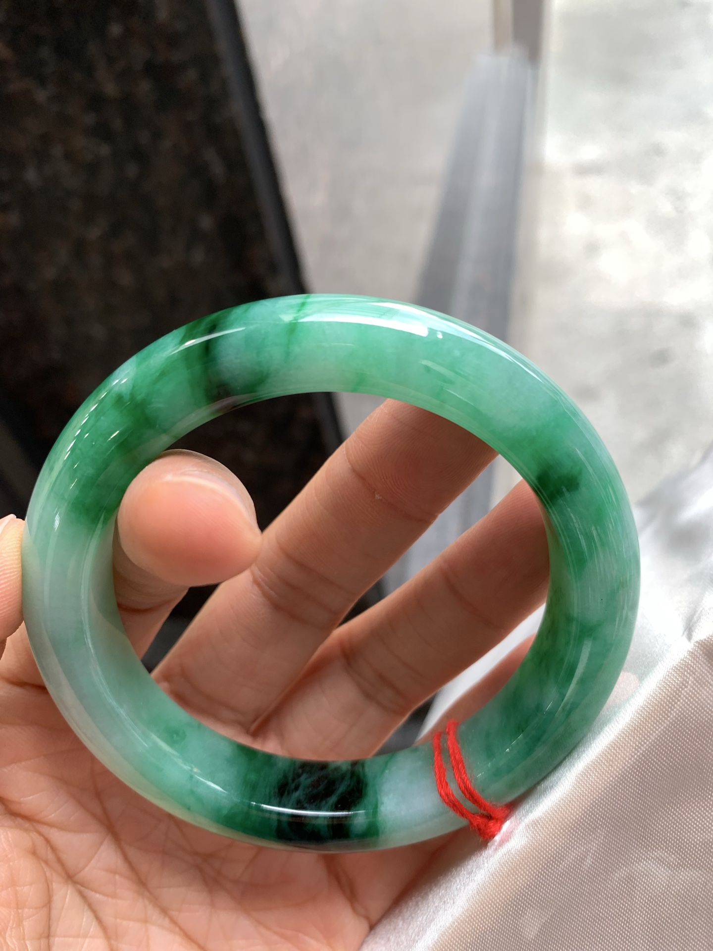 正圈飘绿 无裂 色辣