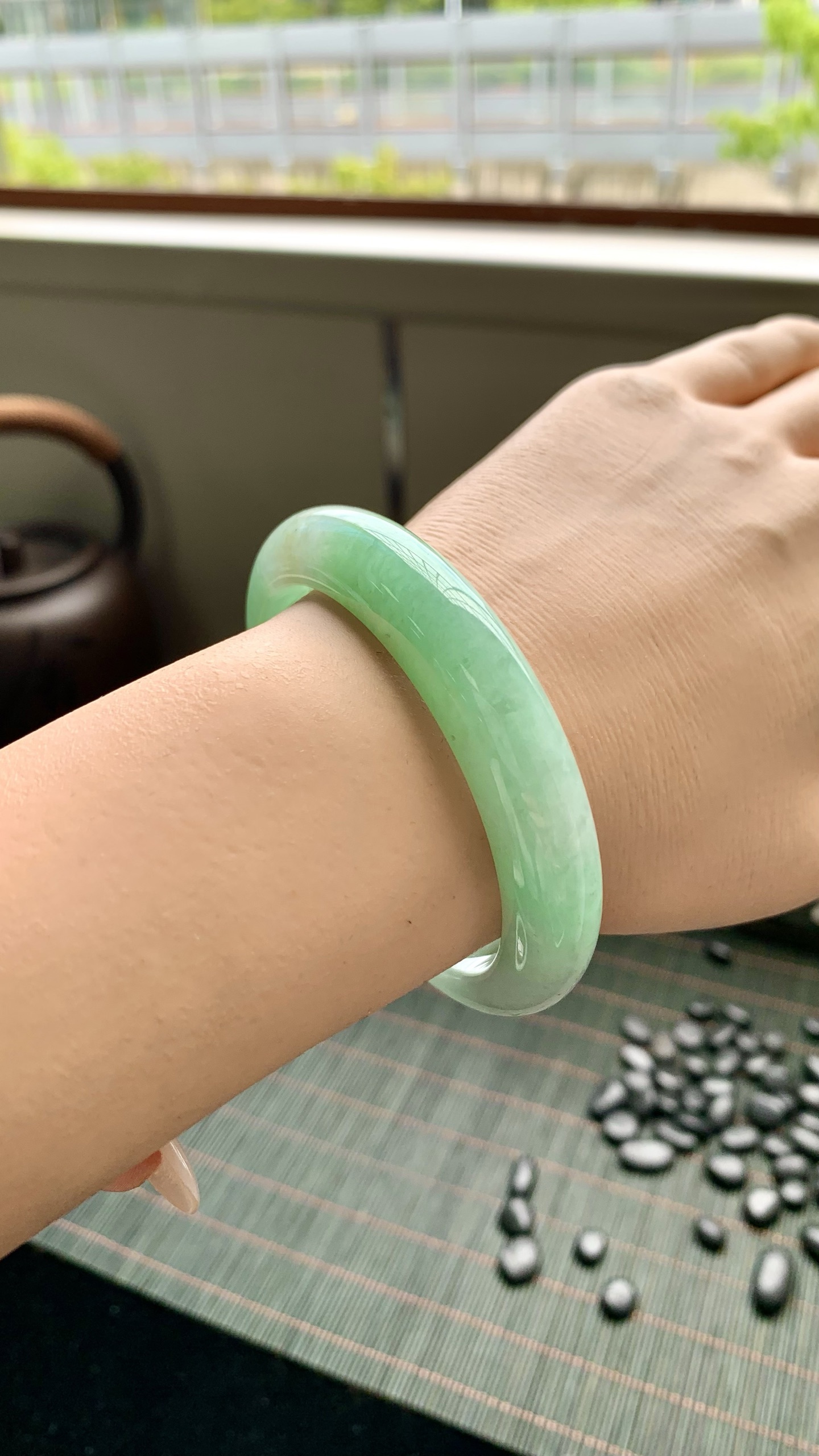 淡果绿洒金正圈成品,HYC-940,尺寸：55-12-8