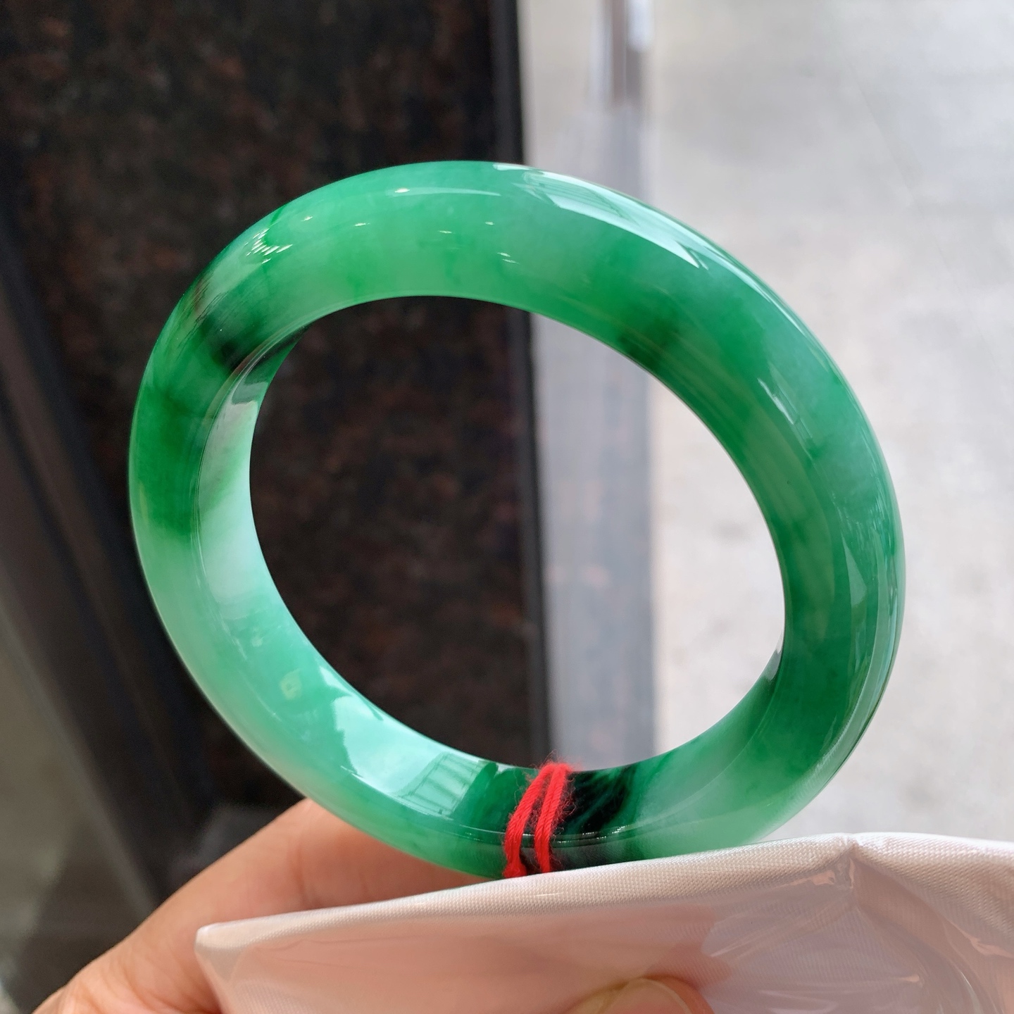 正圈飘绿 无裂 色辣