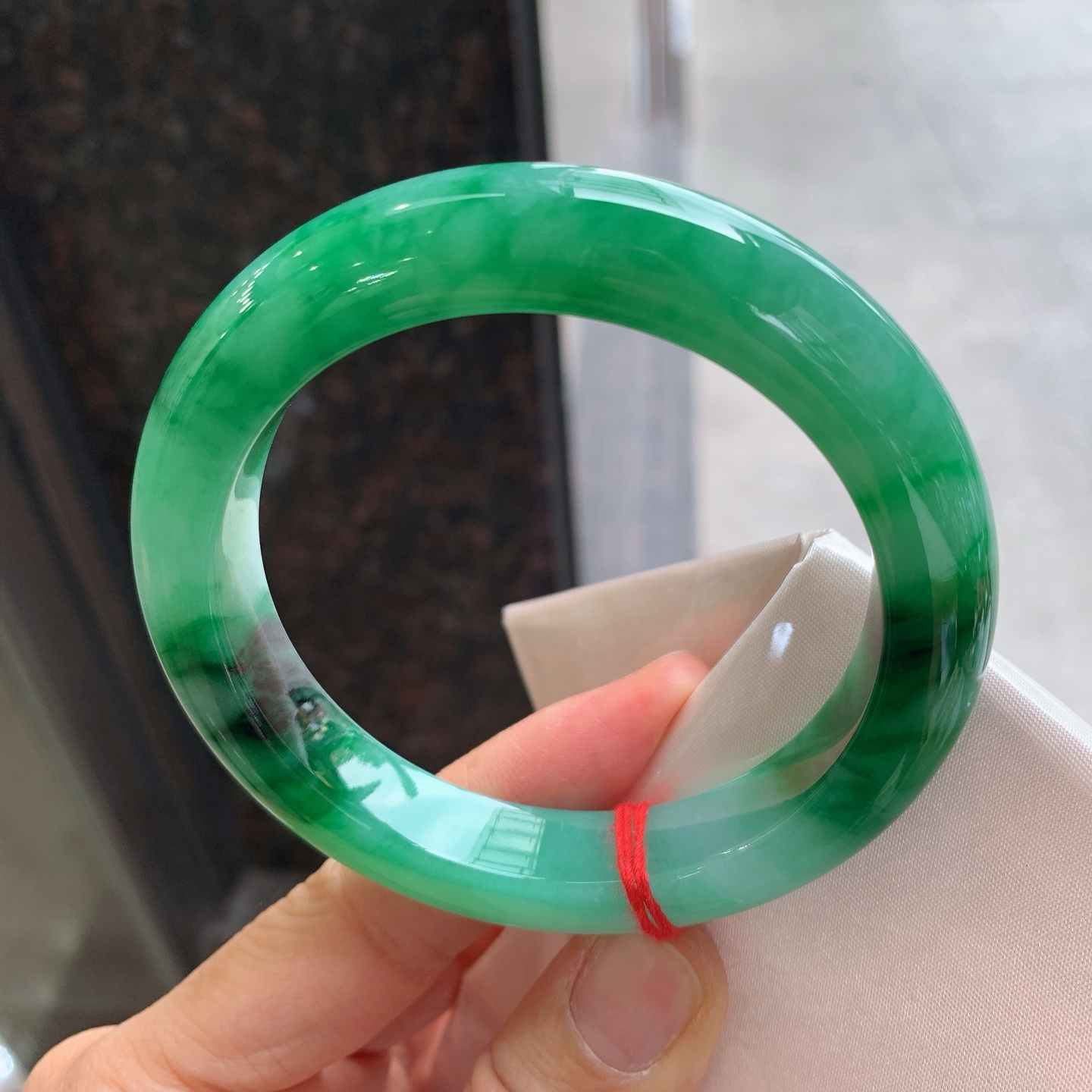 正圈飘绿 无裂 色辣