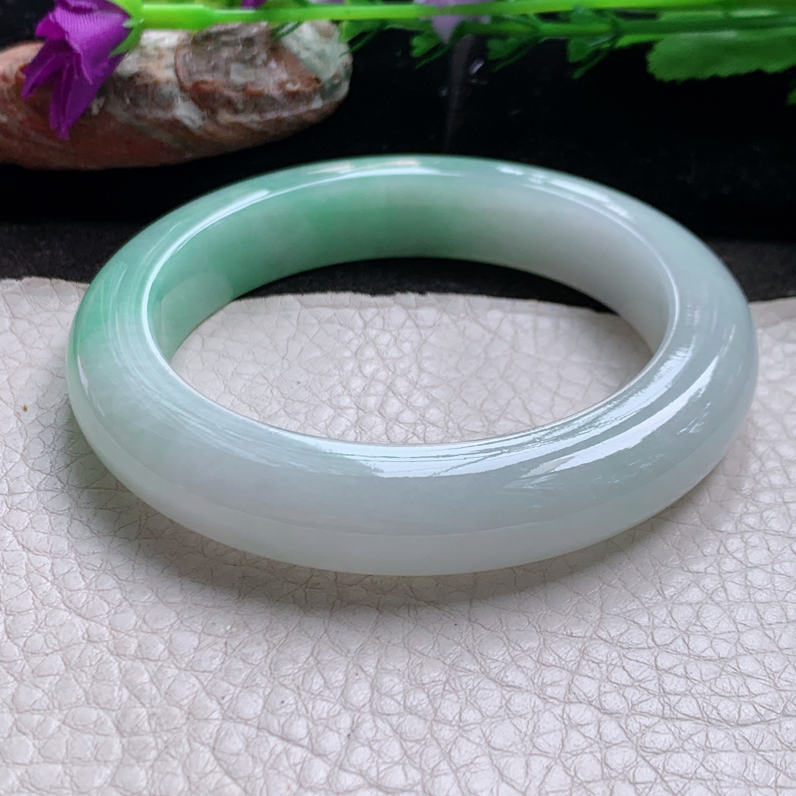 js自然光58*12.7*10.3招财镯 缅甸翡翠a货高品质半山水胶感宽边玉手镯