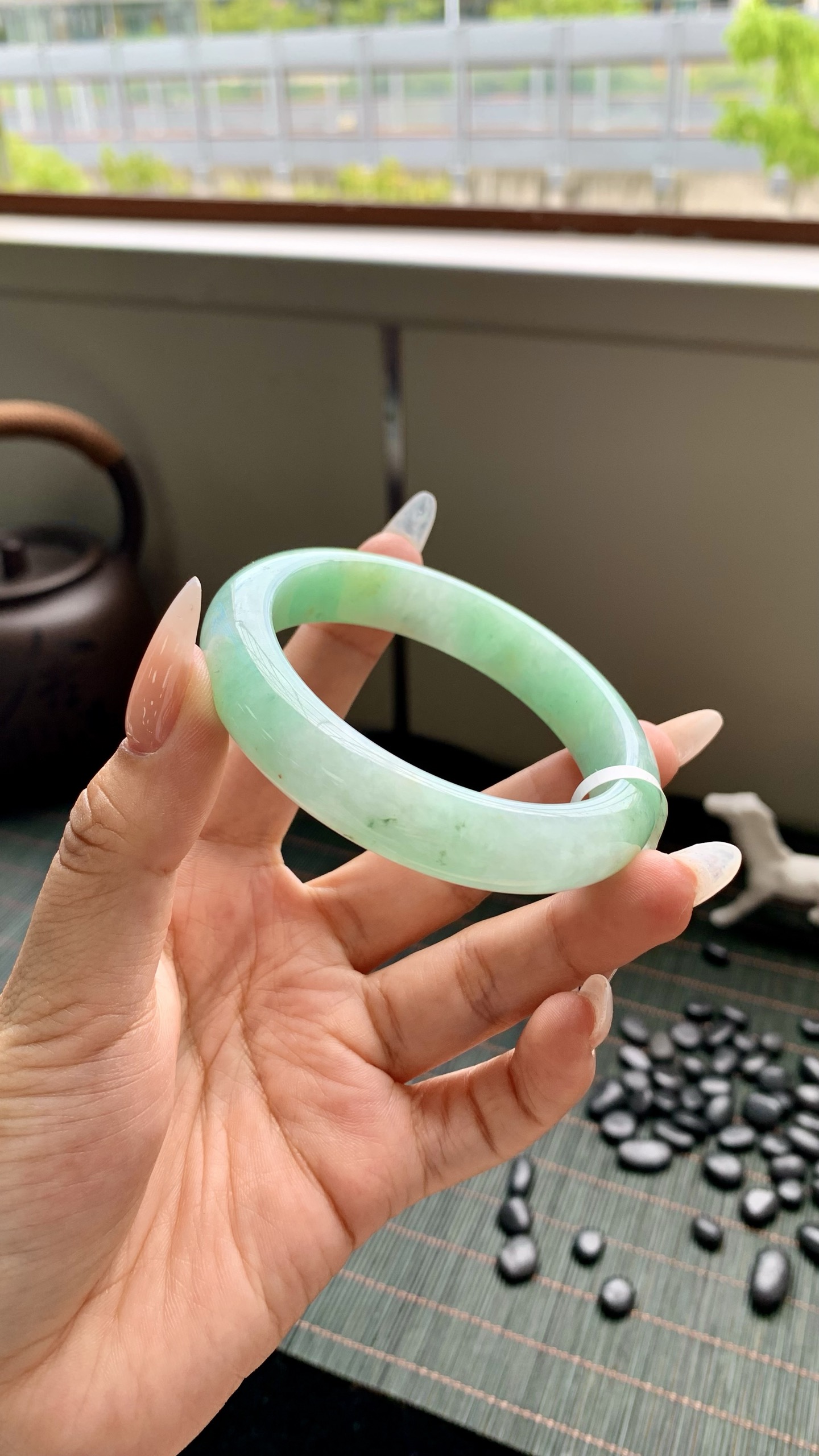淡果绿洒金正圈成品,HYC-940,尺寸：55-12-8