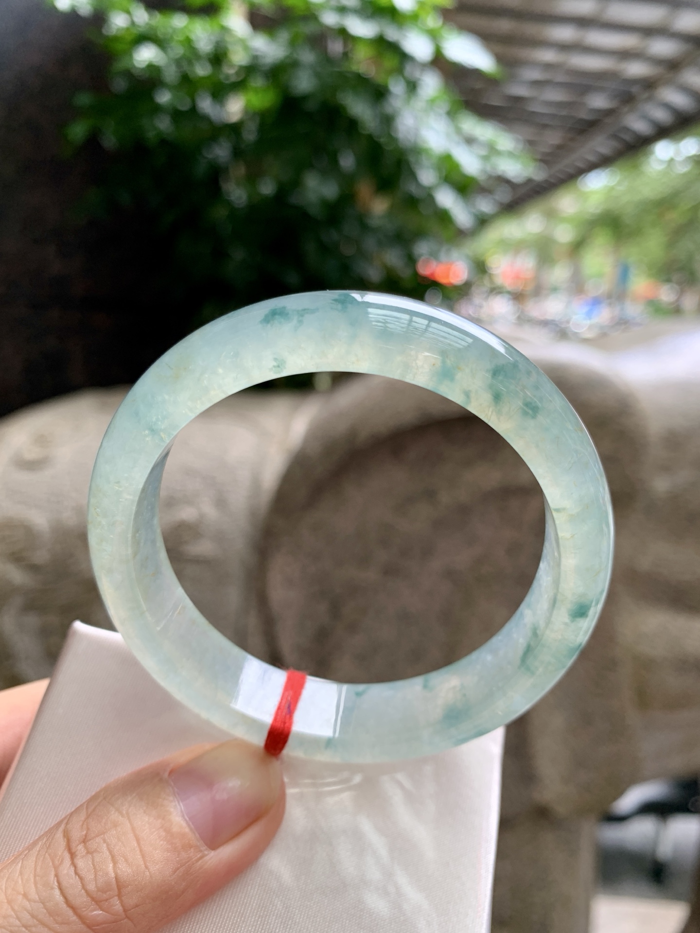 冰飘花正圈,0902-N1485,打灯内部细纹，不影响