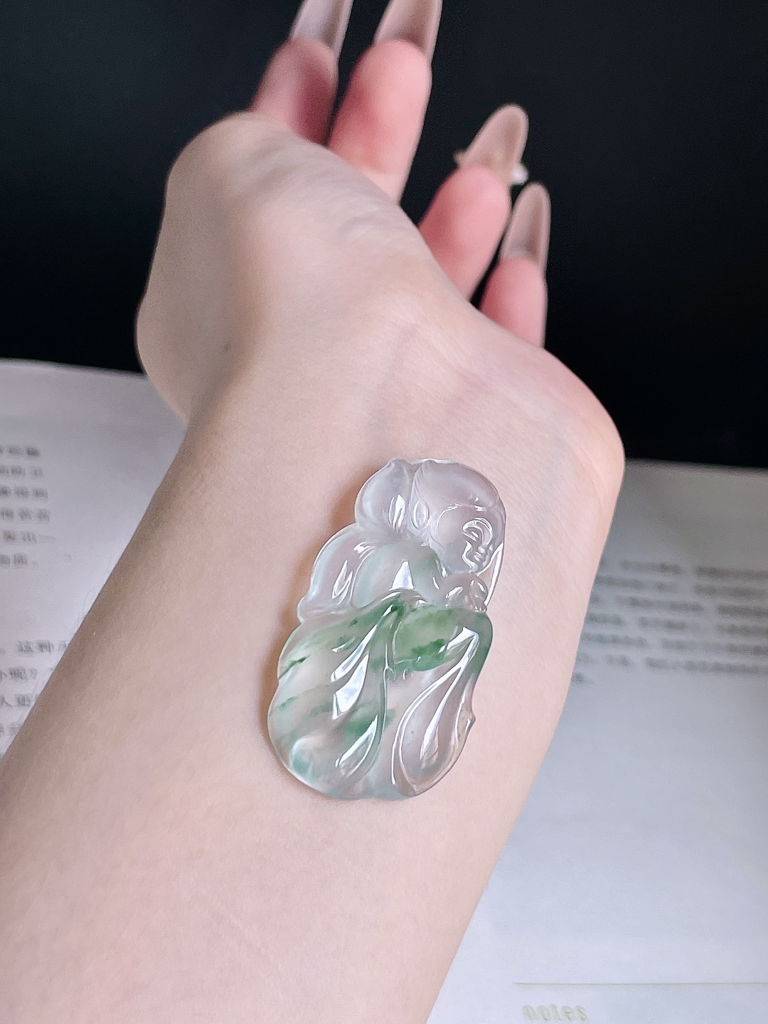冰种飘花花仙子，无裂，裸石40.7/22.2/5.1