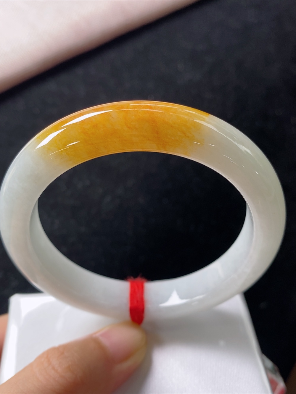 正圈飘黄翡手镯，尺寸55-11.5-9.0mm,901fak