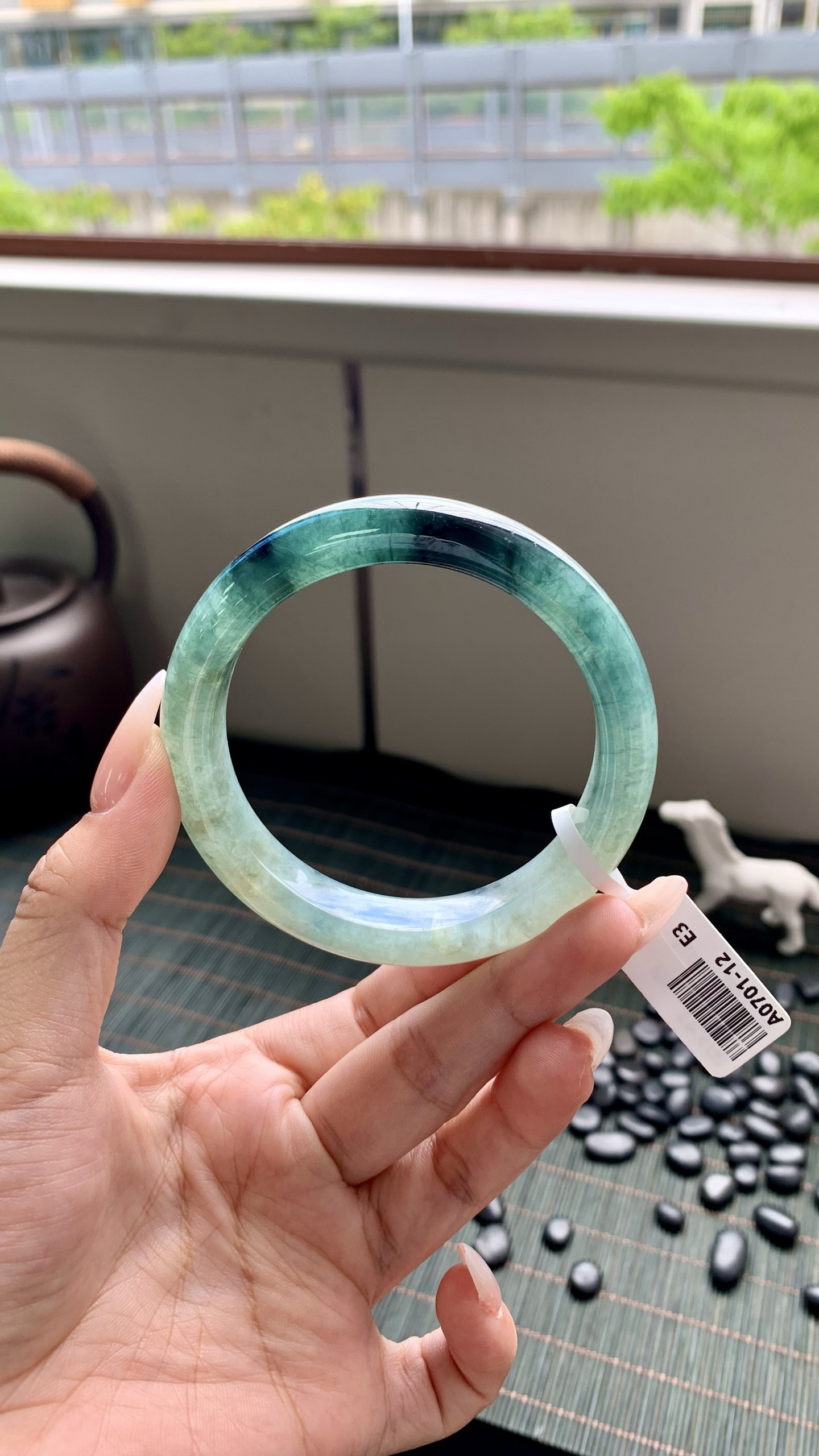飘蓝花正圈成品，尺寸：57-12-9