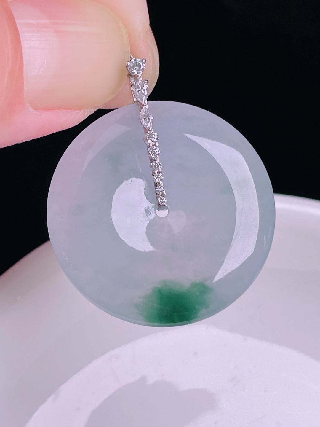 飘花平安扣，18k镶嵌，老种起光，细底通透，尺寸：33裸石28/5mm0902