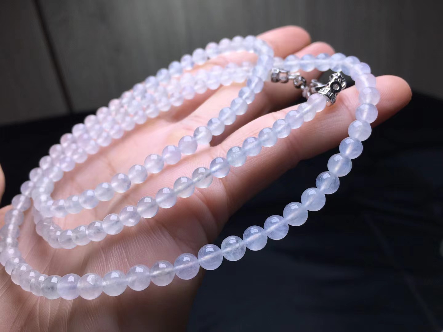 ️ 冰种珠链，卡4.4～5.3mm，133颗，种好，玉质细腻，均匀，冰透水润，通透，颗颗精选