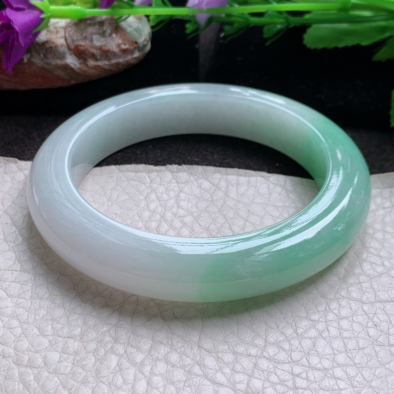 js自然光58*12.7*10.3招财镯 缅甸翡翠a货高品质半山水胶感宽边玉手镯