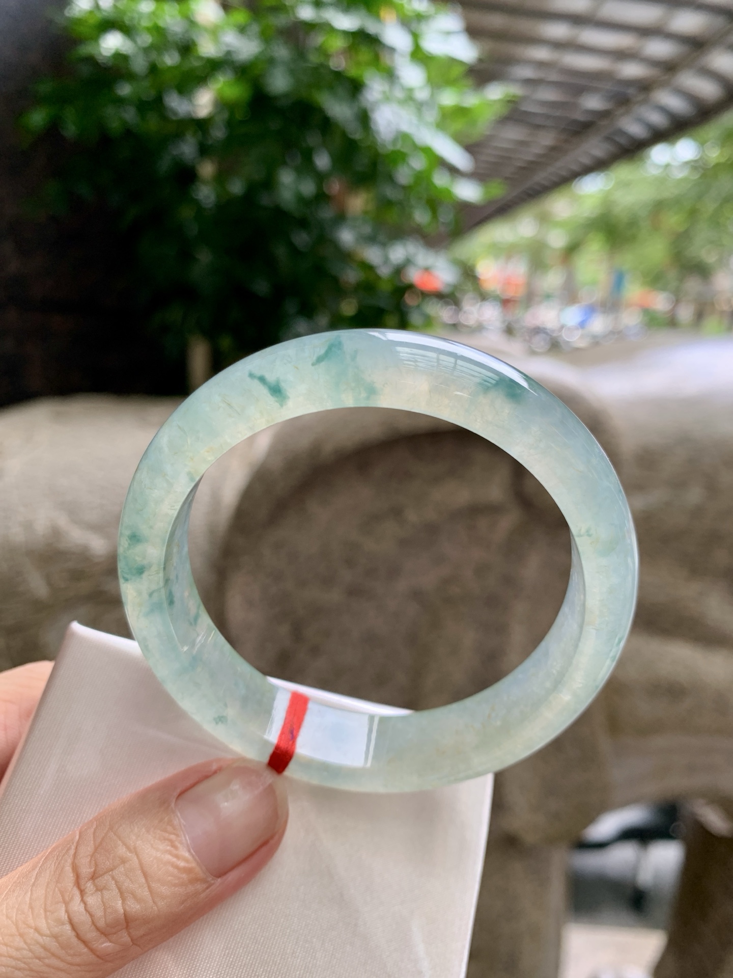 冰飘花正圈,0902-N1485,打灯内部细纹，不影响