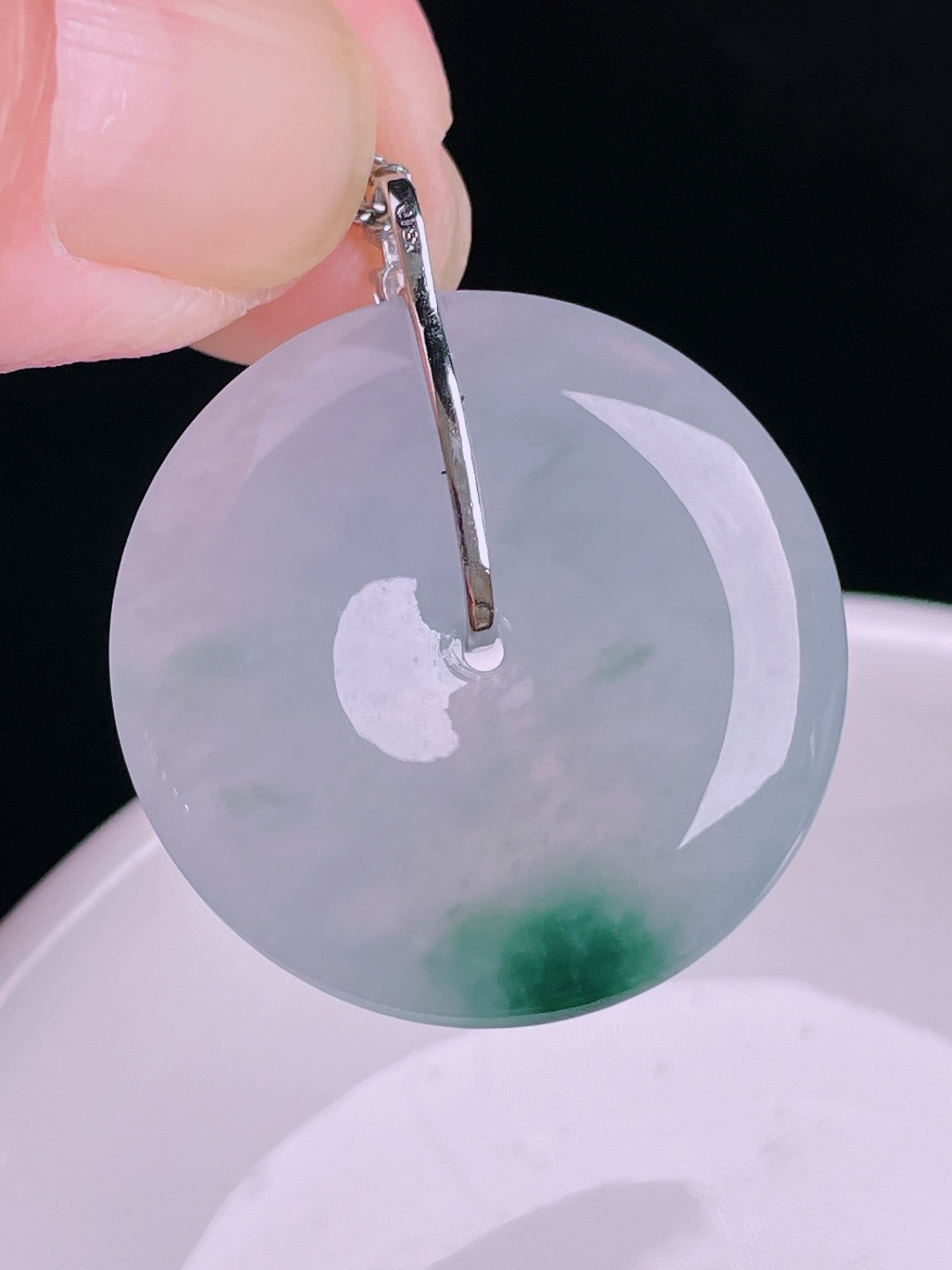 飘花平安扣，18k镶嵌，老种起光，细底通透，尺寸：33裸石28/5mm0902