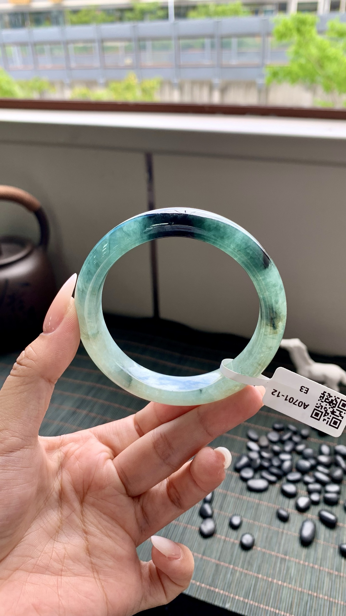 飘蓝花正圈成品，尺寸：57-12-9