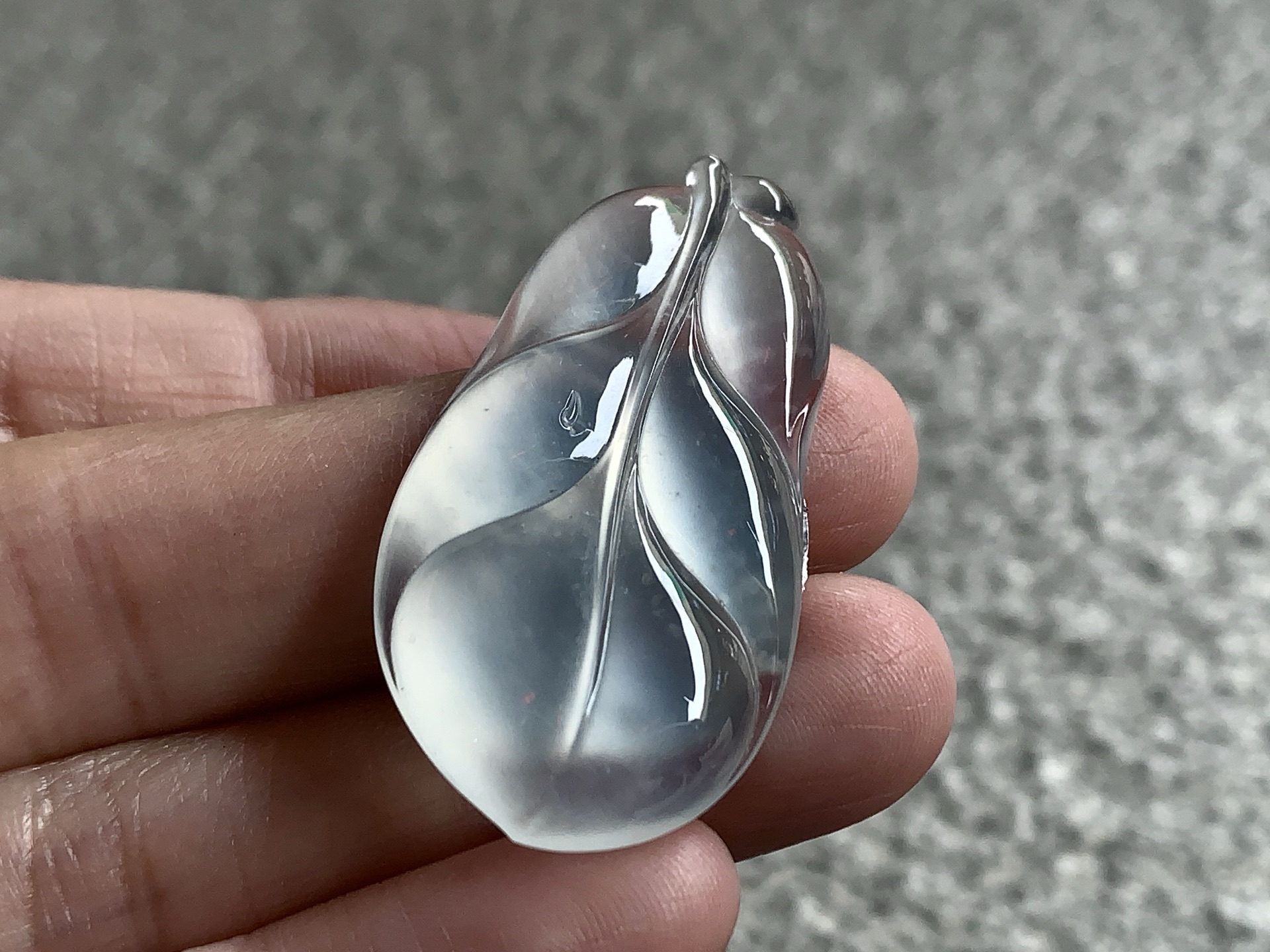 玻璃种福叶，尺寸：39.3×21.2×4.8，玉叶承福，温润传世