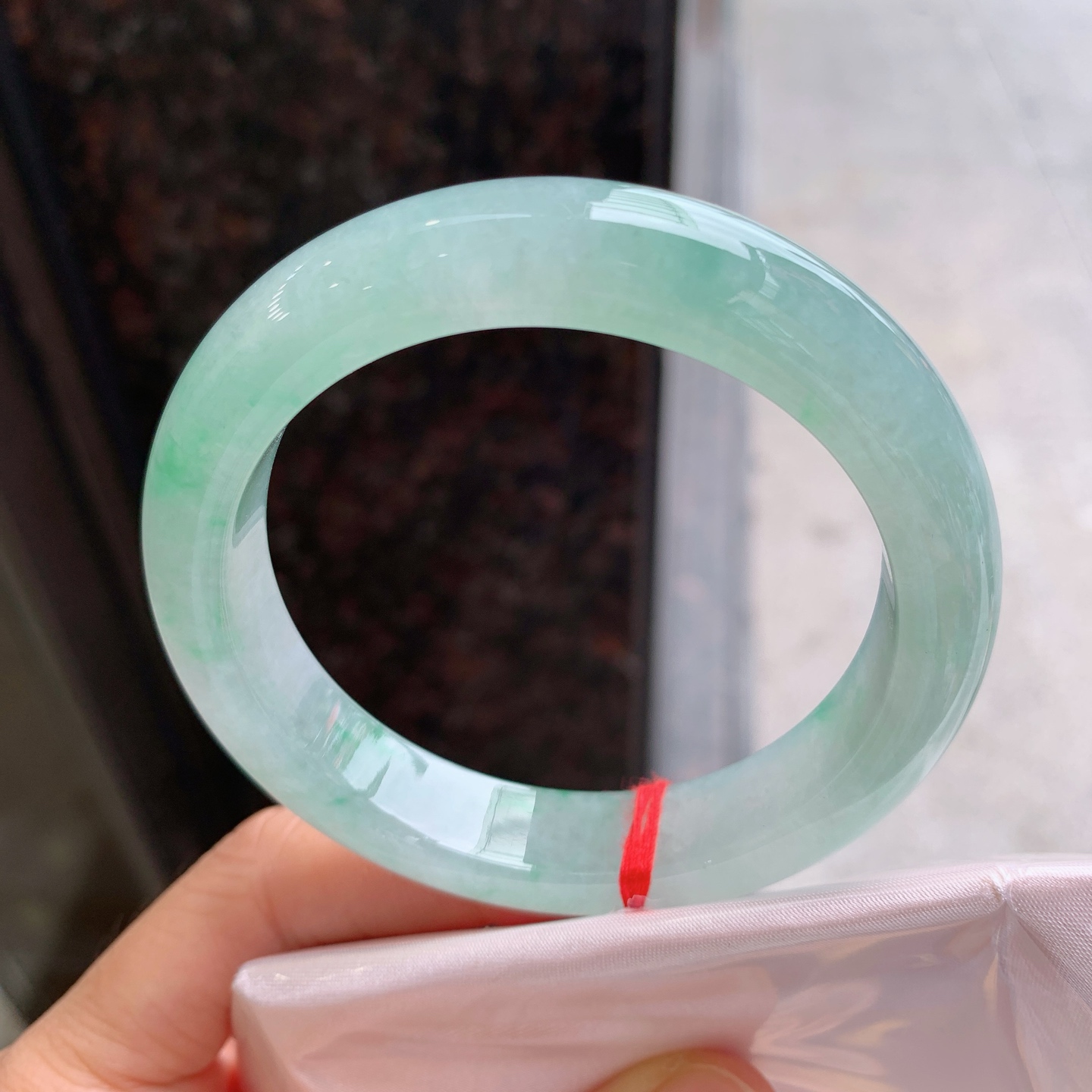正圈冰飘绿 微纹 尺寸：57/12.5/9.1 清爽