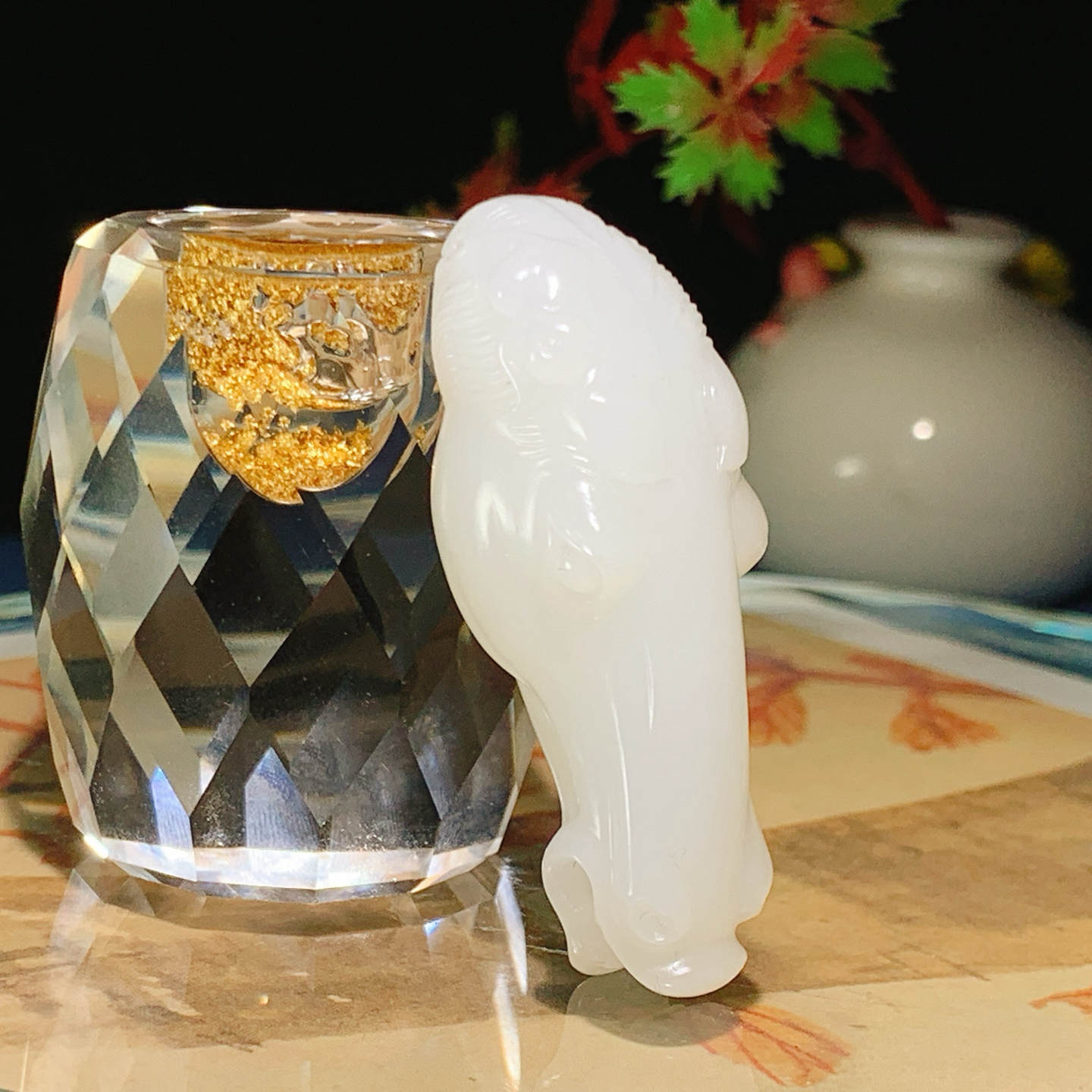 新疆和田玉羊脂白玉马到成功马头挂件。尺寸55/20/18重29.5克 玉质细腻油润。手推出油。佩戴高端典雅。lt260902