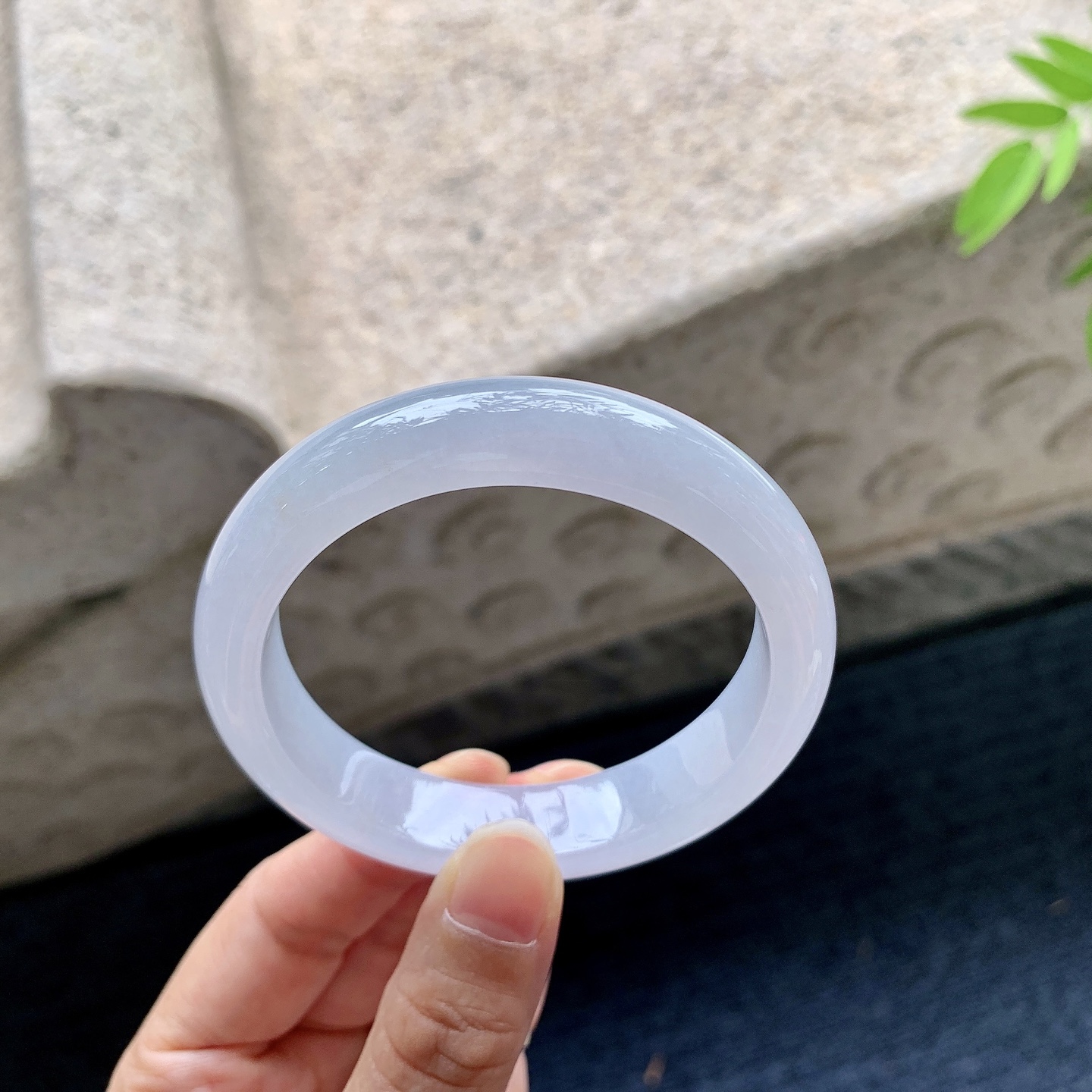 正圈52 53，细糯粉紫，水润，种老，细腻，无裂。