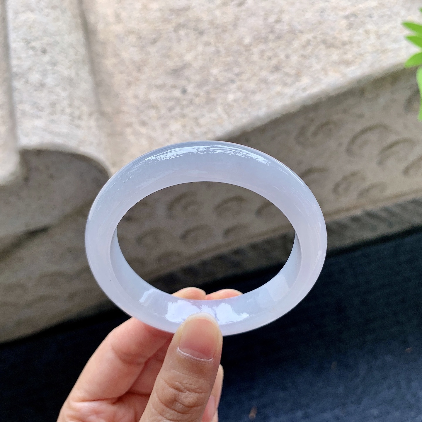 正圈52 53，细糯粉紫，水润，种老，细腻，无裂。