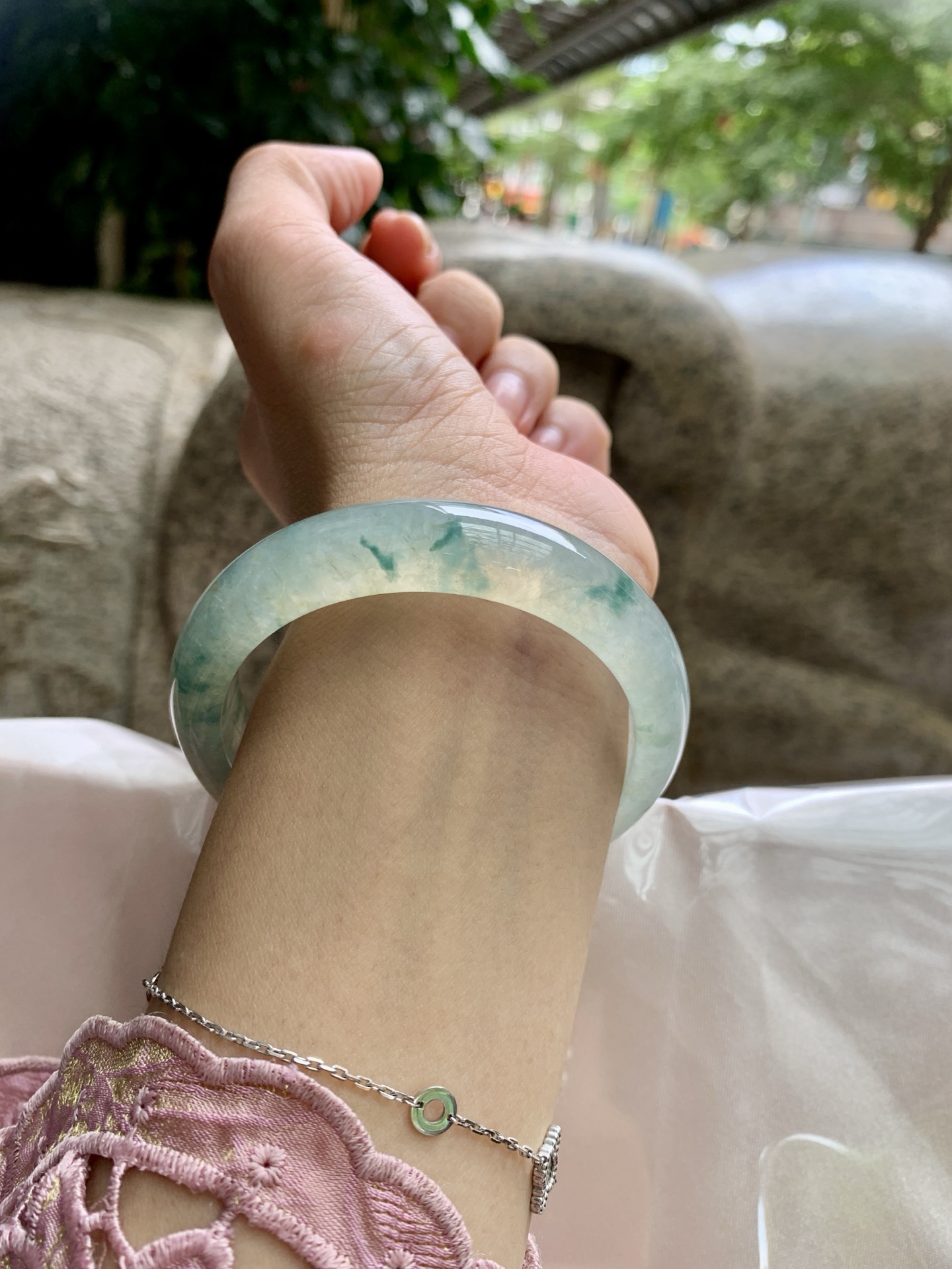 冰飘花正圈,0902-N1485,打灯内部细纹，不影响