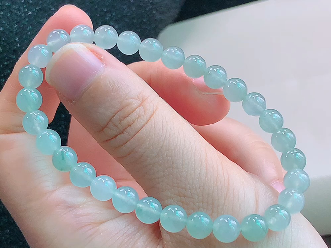 冰手串，尺寸取一6.0mm，包A附证书