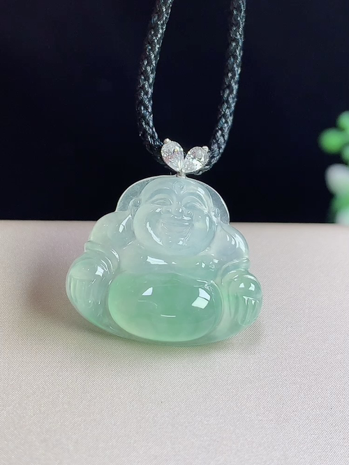 18k金镶冰飘绿佛公，无裂，尺寸16.1-18.9-4.0mm，J02lwh6