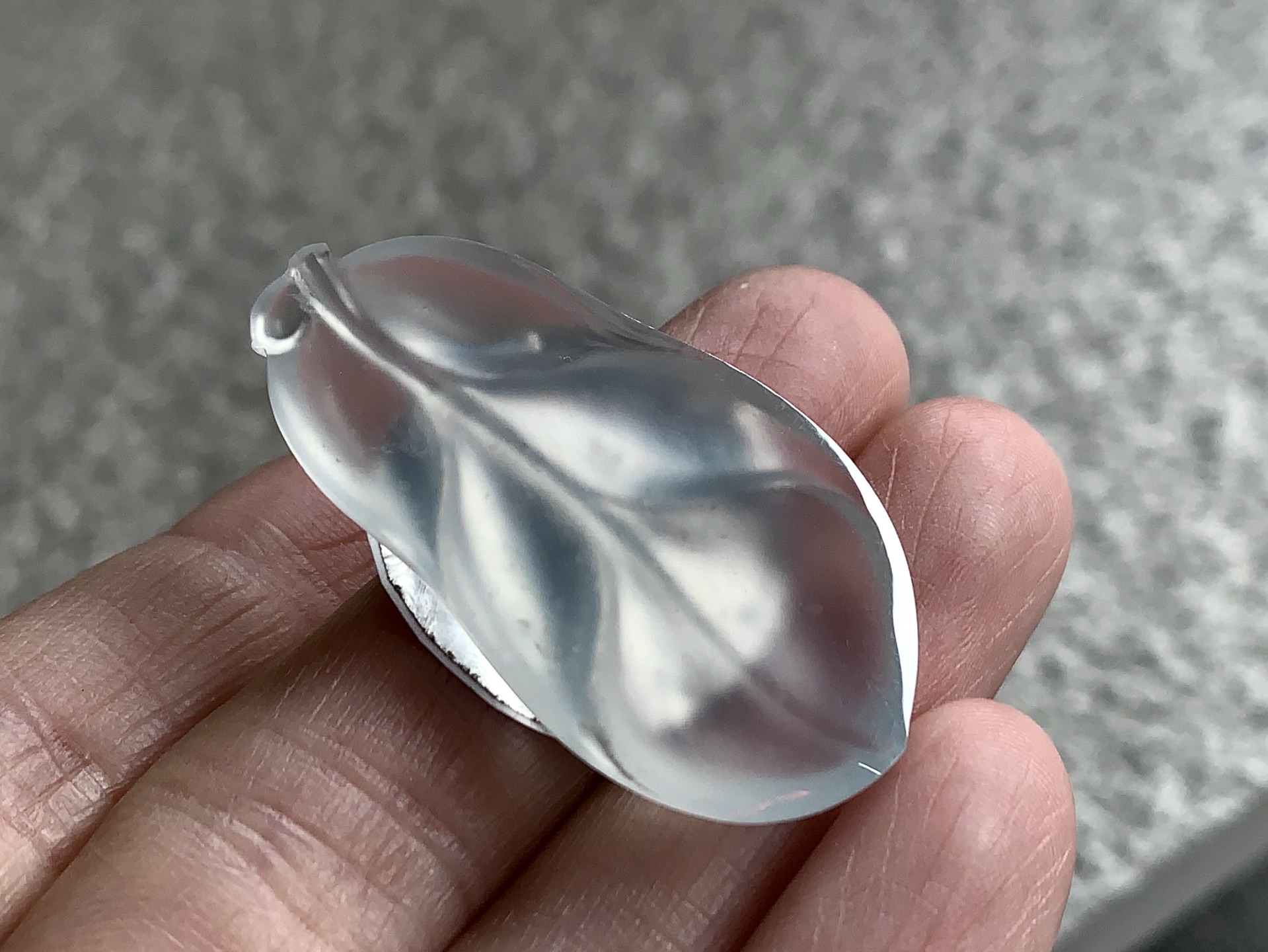 玻璃种福叶，尺寸：39.3×21.2×4.8，玉叶承福，温润传世
