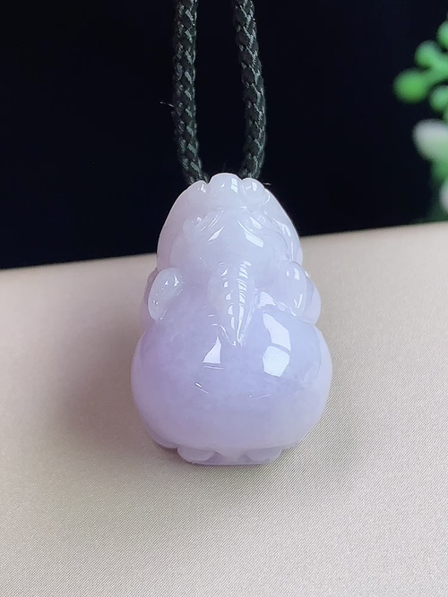 18k金镶貔貅，无裂，尺寸19.7-15.2-12.6mm，J02yja