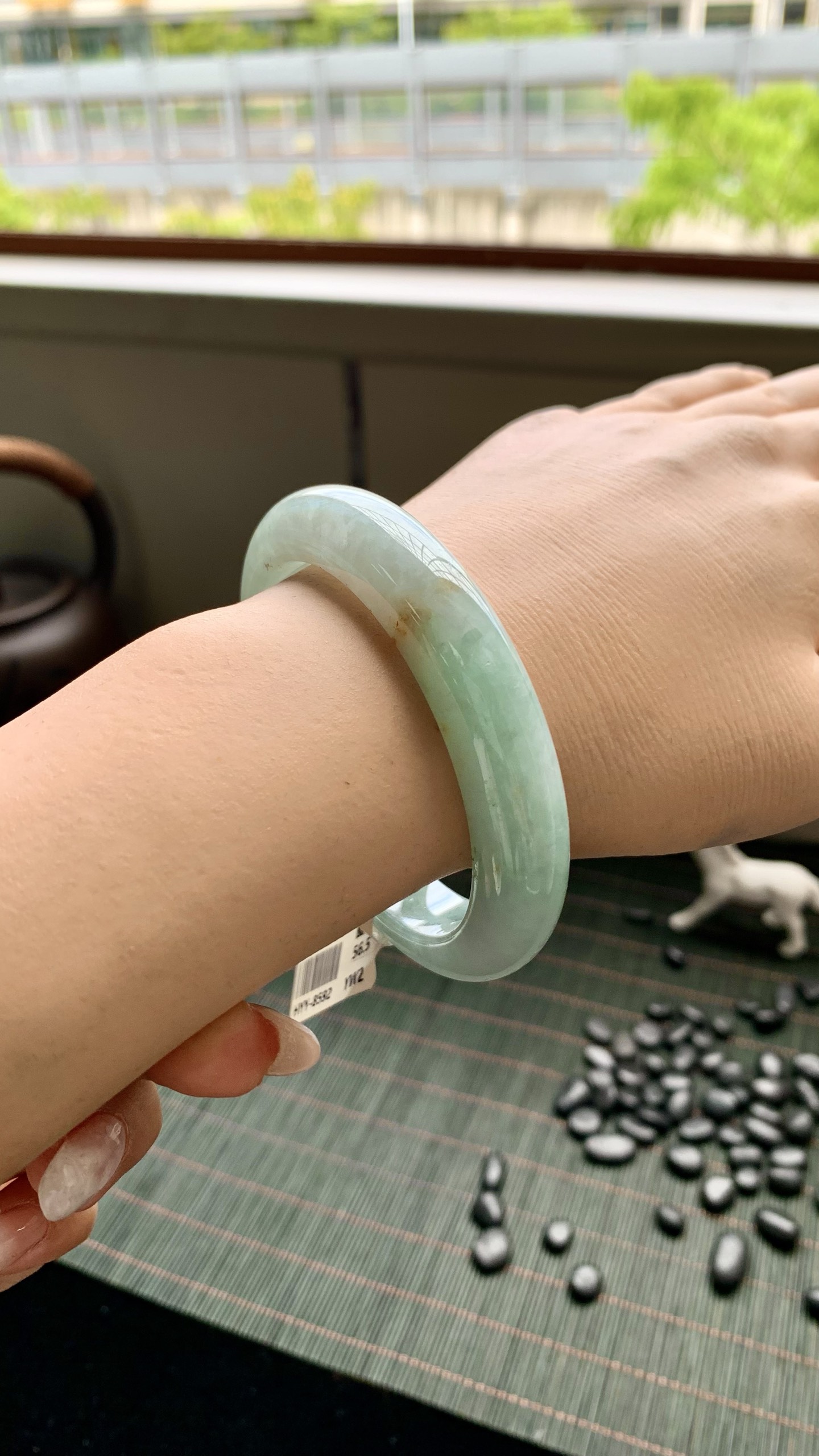 淡果绿洒金正圈成品,HYY-8592,尺寸：56.5-12-9