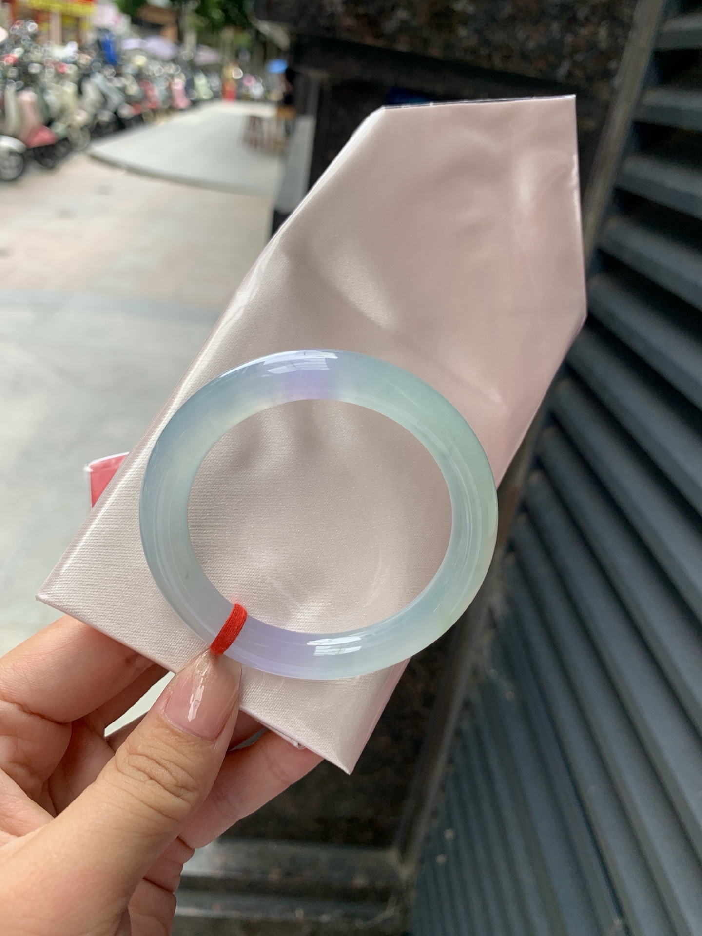 冰春彩圆条,0903-N1451,打灯纹裂，不扣