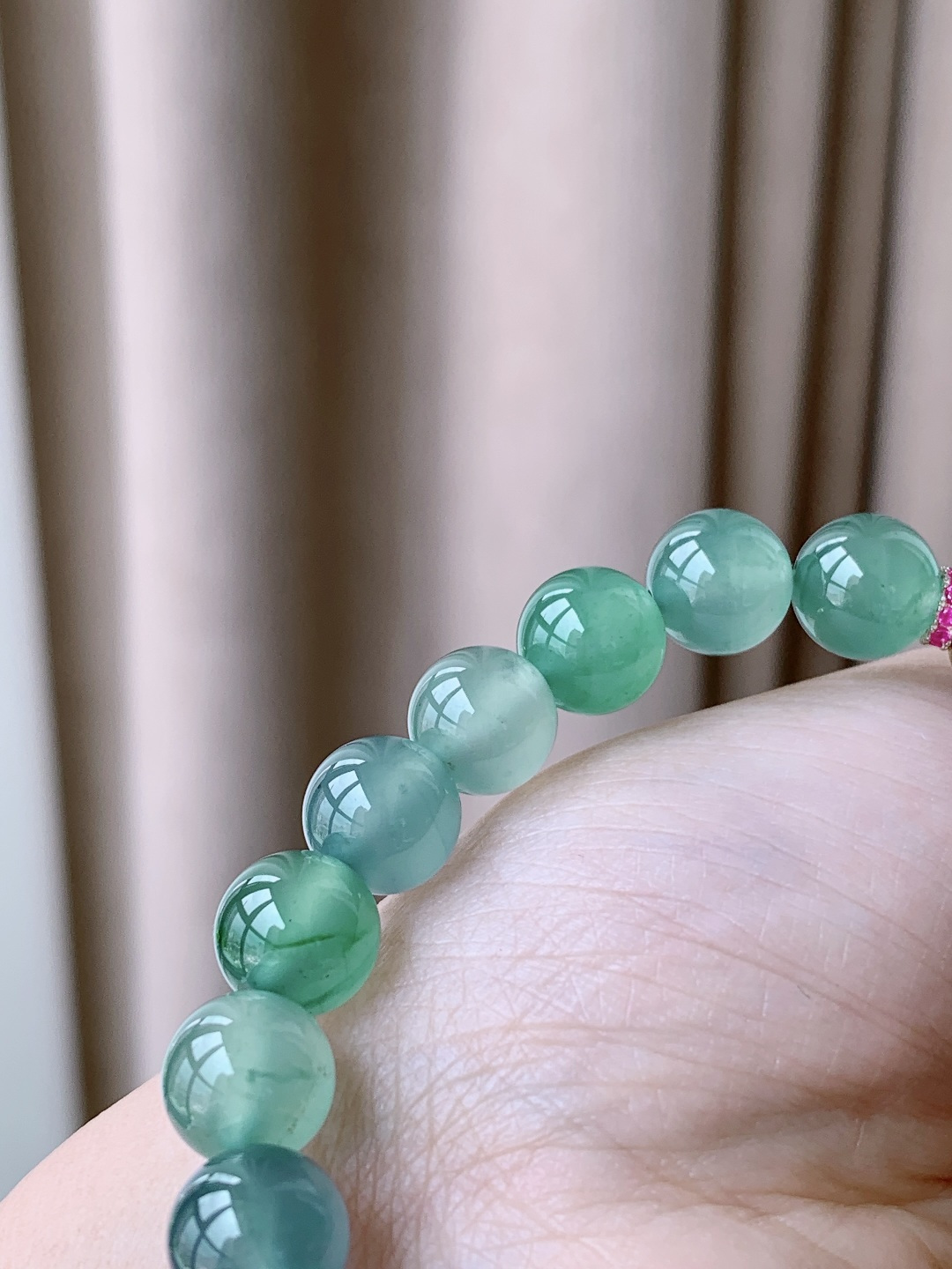 珠子冰晴绿圆珠子手串檀木珠子手串,说明性比高,尺寸9.6mm,重量20克