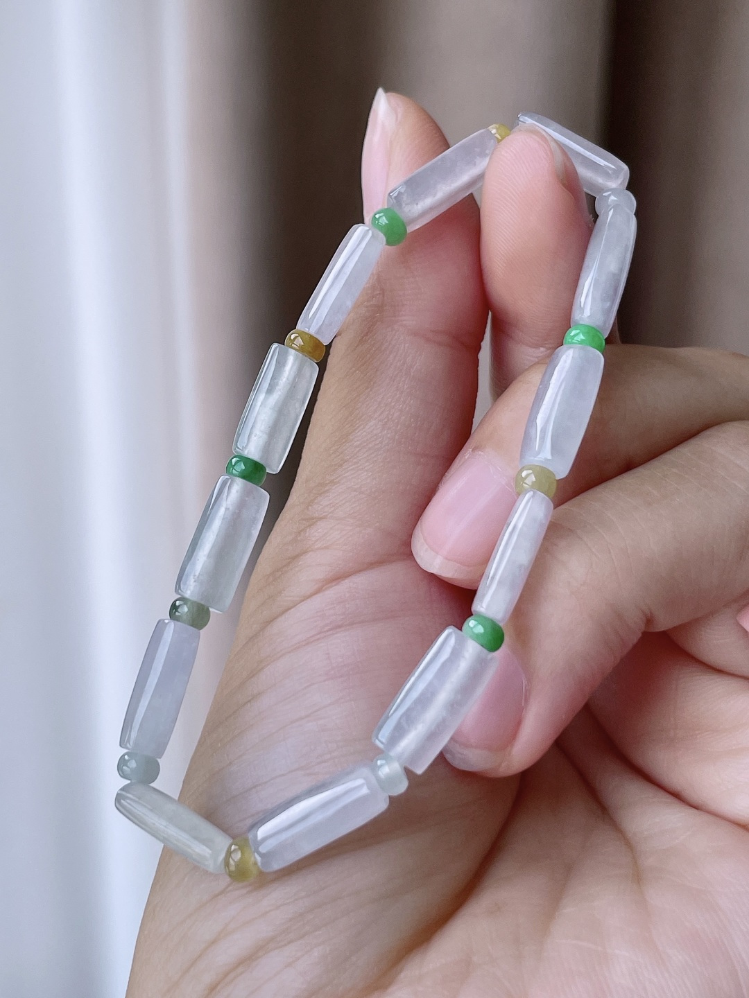 白冰手串桶珠珠子手串,性比高