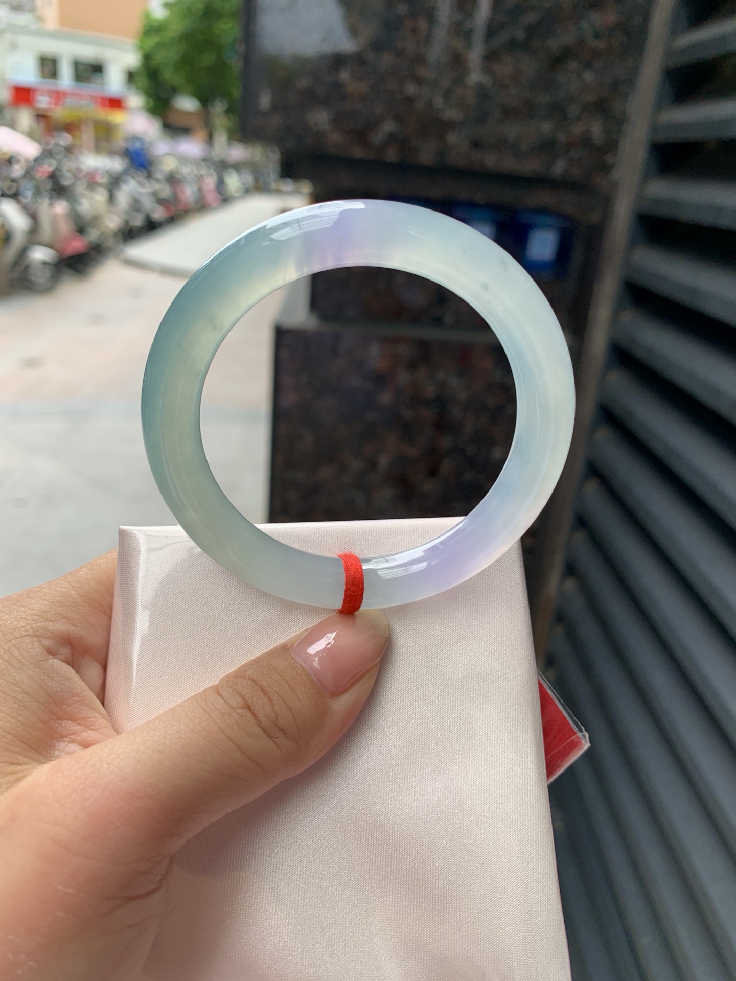 冰春彩圆条,0903-N1451,打灯纹裂，不扣