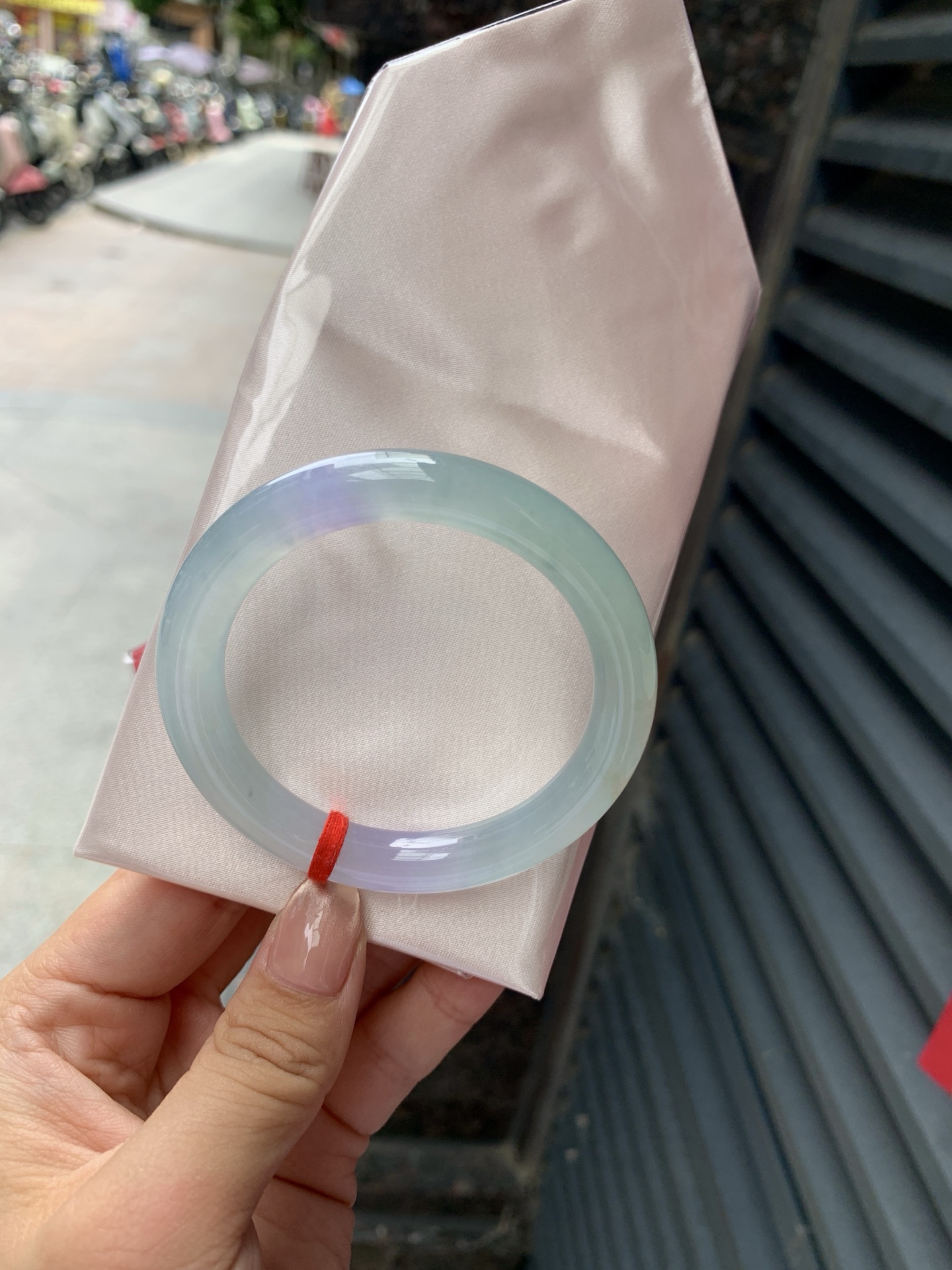 冰春彩圆条,0903-N1451,打灯纹裂，不扣
