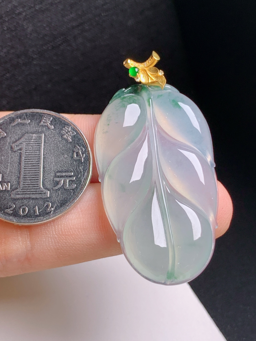 冰种飘花树叶吊坠，胶感十足，飘逸灵动，金枝玉叶，083108